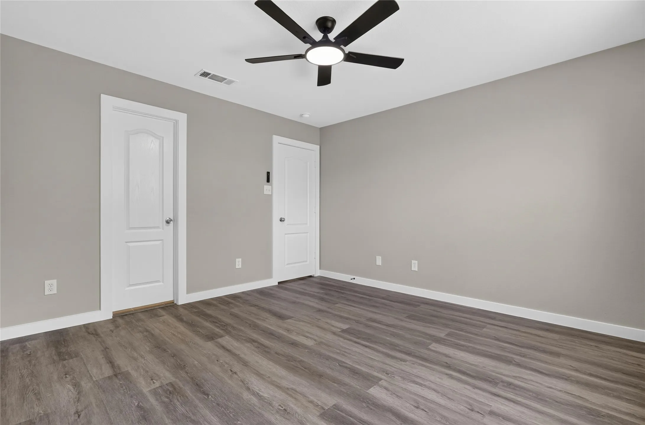 Single Family Residence For Sale in Rockwall County , 508 Ame Lane, Royse City, Texas 75189, 4 Bedroom, 2 Bathroom, 2 Garage spaces, 1,720 Sqft, built in 2006, mls#21322904, Real Estate Agent in Royse City, Homes For Sale in Rockwall county, Homes For Sale in Royse City, Realtor in Royse City Texas, Real Estate Brokerage Independent Realty Texas, Luminita Cordes Realtor