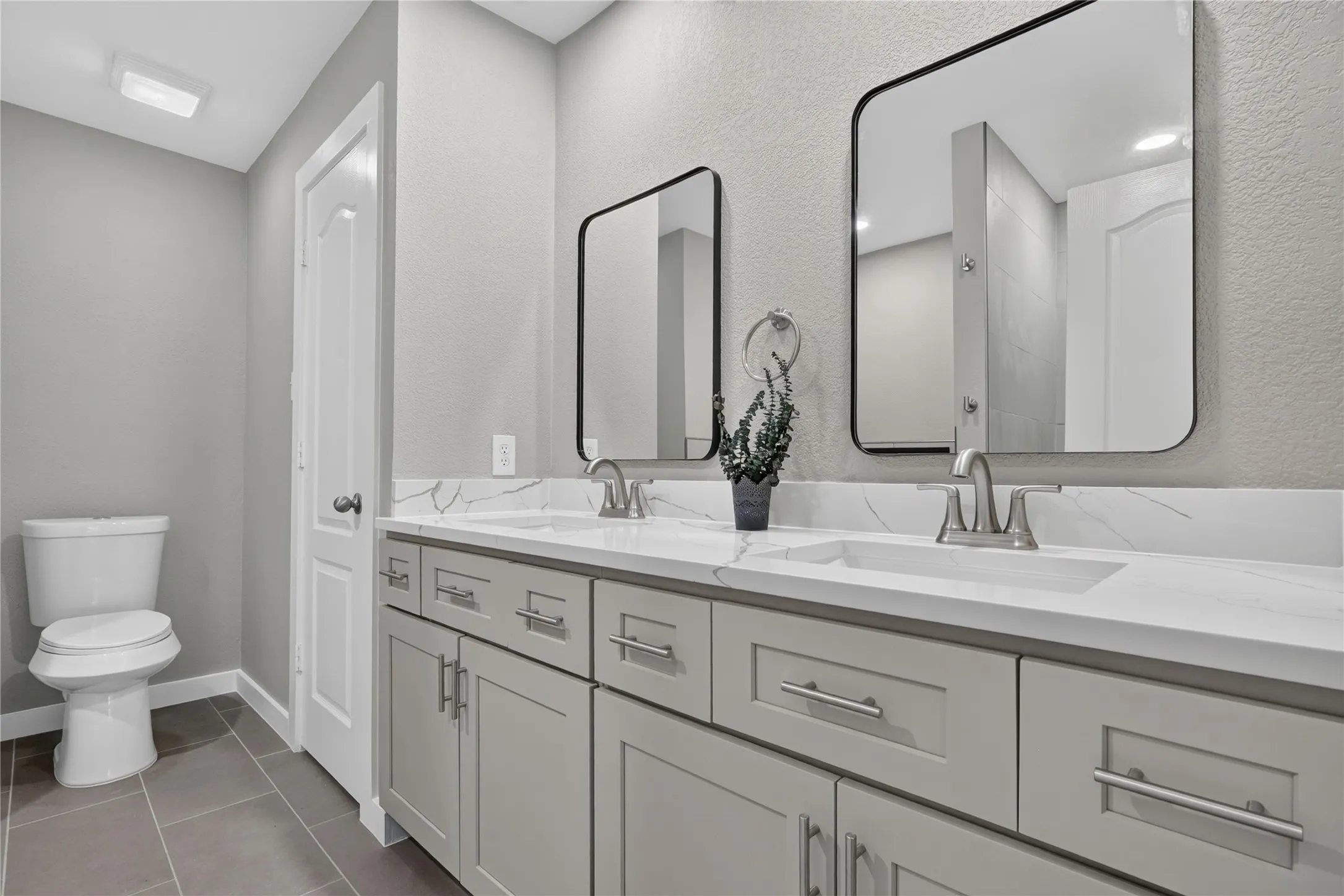 Single Family Residence For Sale in Rockwall County , 508 Ame Lane, Royse City, Texas 75189, 4 Bedroom, 2 Bathroom, 2 Garage spaces, 1,720 Sqft, built in 2006, mls#21322904, Real Estate Agent in Royse City, Homes For Sale in Rockwall county, Homes For Sale in Royse City, Realtor in Royse City Texas, Real Estate Brokerage Independent Realty Texas, Luminita Cordes Realtor