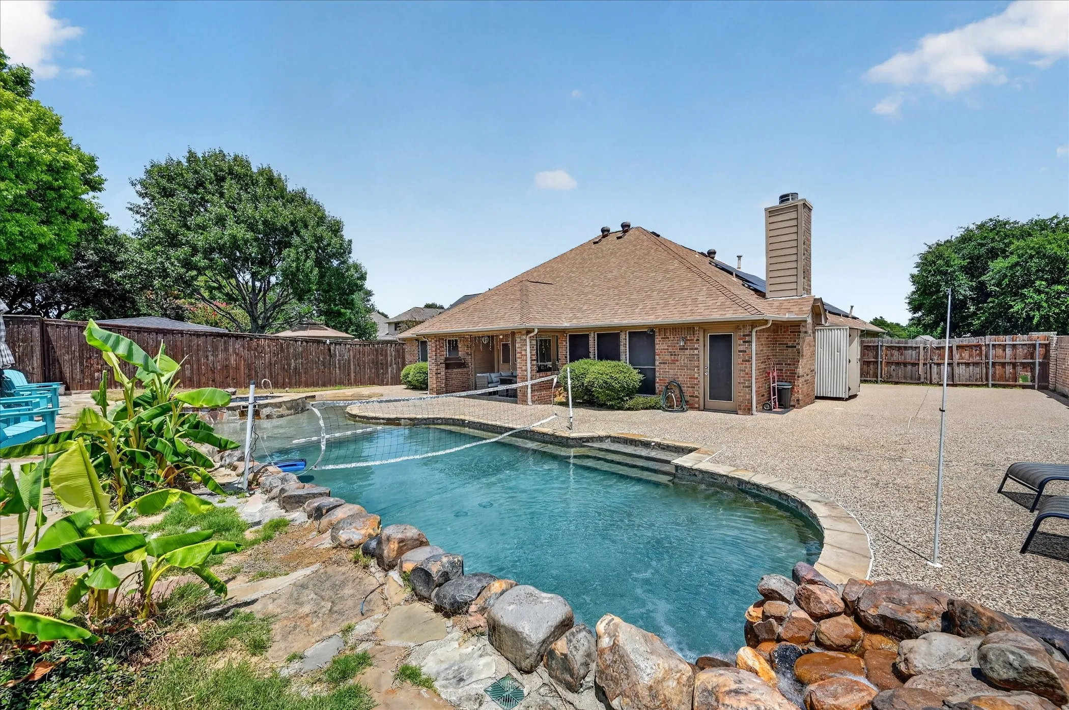 Single Family Residence For Sale in Denton County , 6001 Rock Cove, Flower Mound, Texas 75028, 3 Bedroom, 3 Bathroom, 3 Garage spaces, 2,402 Sqft, built in 1998, mls#21315879, Real Estate Agent in Flower Mound, Homes For Sale in Denton county, Homes For Sale in Flower Mound, Realtor in Flower Mound Texas, Real Estate Brokerage Independent Realty Texas, Luminita Cordes Realtor