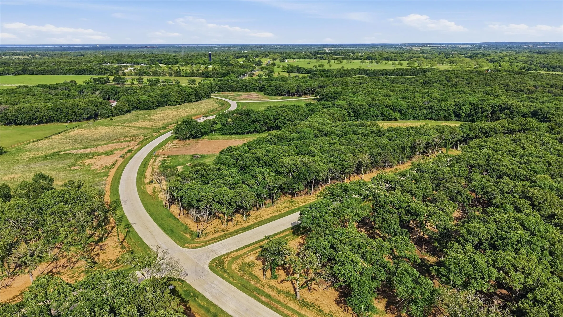 Improved Land For Sale in Grayson County , 60 Doe Crossing, Pottsboro, Texas 75076, 0, 0, Garage spaces, 0 Sqft, built in 0, Price $400,000, mls#21322840, Real Estate Agent in Pottsboro, Homes For Sale in Grayson county, Homes For Sale in Pottsboro, Realtor in Pottsboro Texas, Real Estate Brokerage Independent Realty Texas, Luminita Cordes Realtor