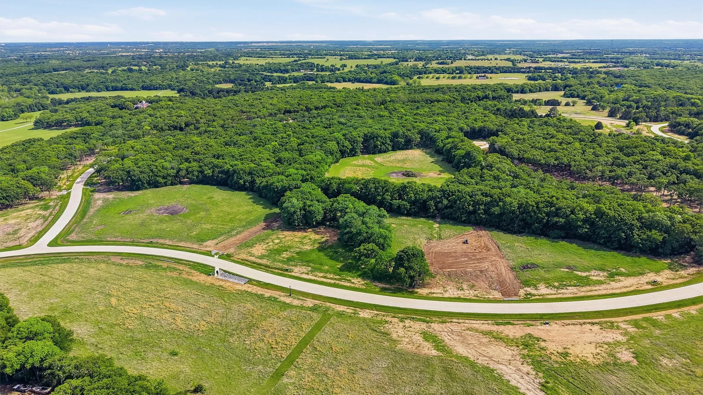 Improved Land For Sale in Grayson County , 60 Doe Crossing, Pottsboro, Texas 75076, 0, 0, Garage spaces, 0 Sqft, built in 0, Price $400,000, mls#21322840, Real Estate Agent in Pottsboro, Homes For Sale in Grayson county, Homes For Sale in Pottsboro, Realtor in Pottsboro Texas, Real Estate Brokerage Independent Realty Texas, Luminita Cordes Realtor