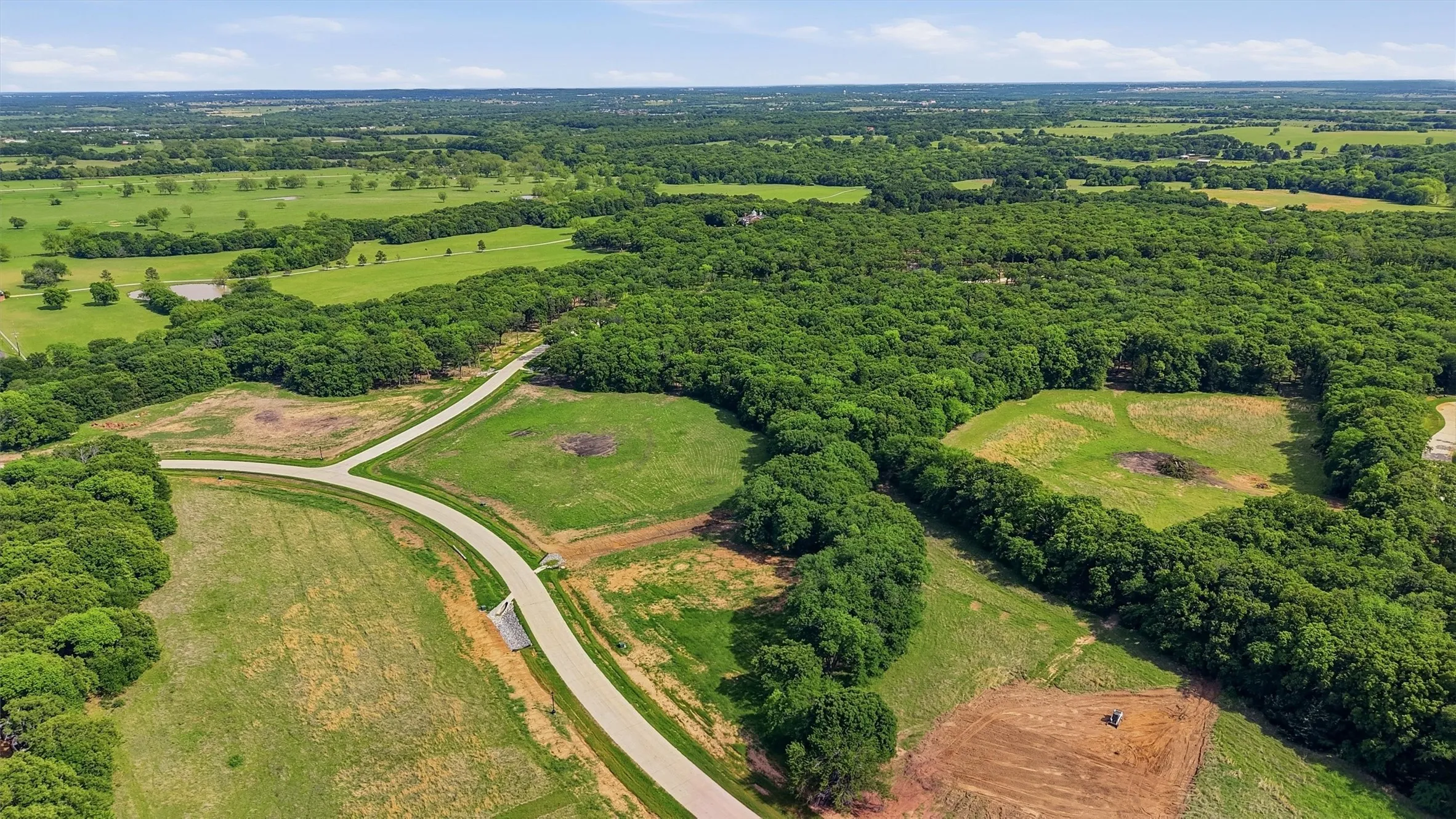 Improved Land For Sale in Grayson County , 60 Doe Crossing, Pottsboro, Texas 75076, 0, 0, Garage spaces, 0 Sqft, built in 0, Price $400,000, mls#21322840, Real Estate Agent in Pottsboro, Homes For Sale in Grayson county, Homes For Sale in Pottsboro, Realtor in Pottsboro Texas, Real Estate Brokerage Independent Realty Texas, Luminita Cordes Realtor
