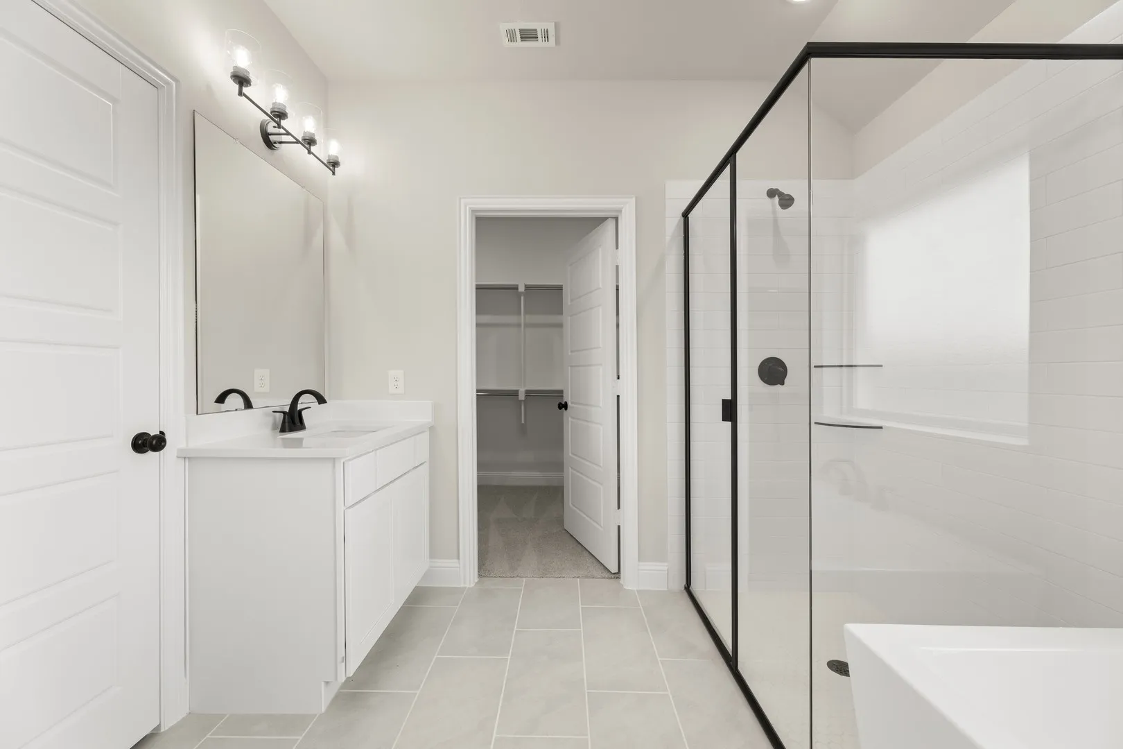 20. 2452 Wheatfield - Bath