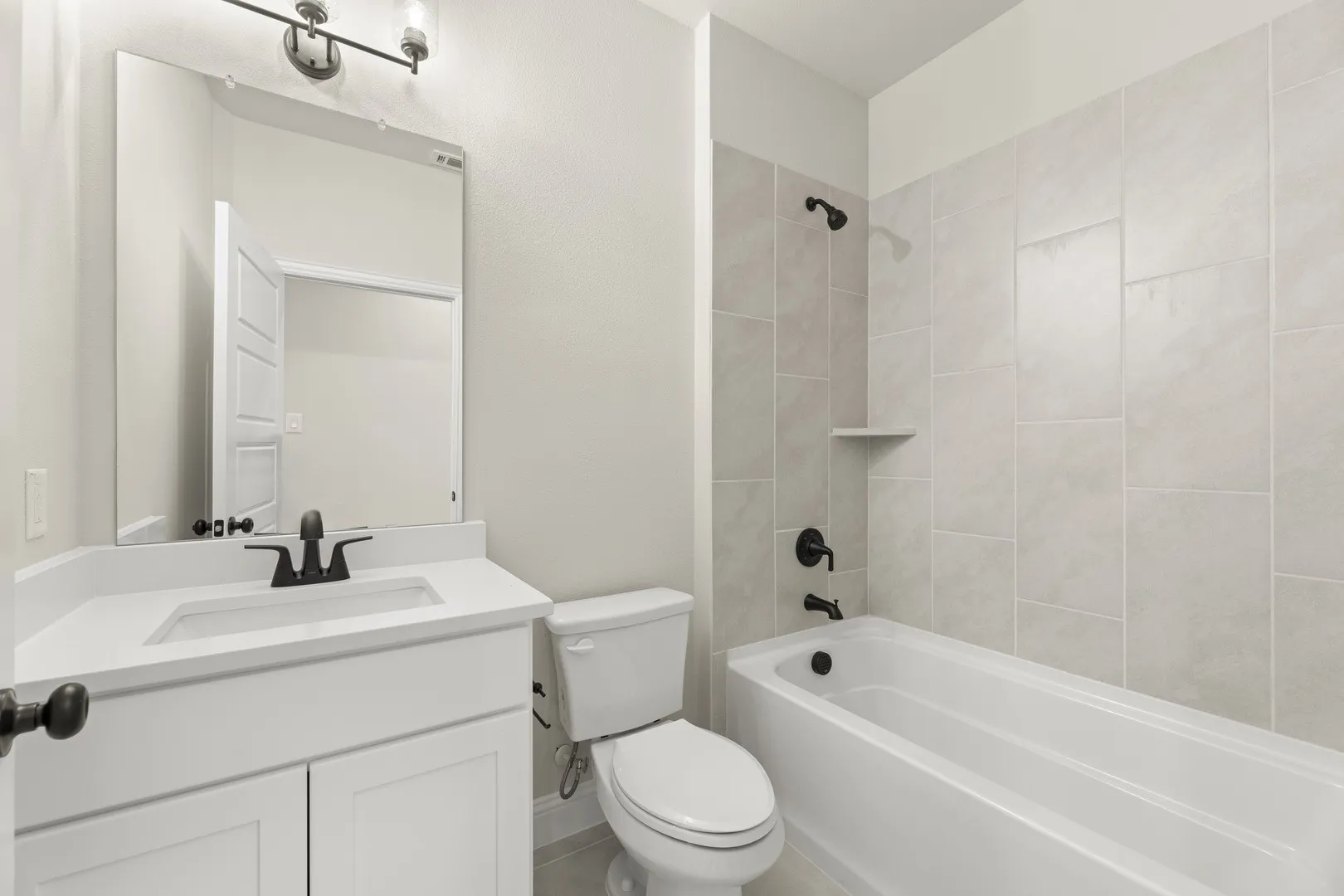 07. 2452 Wheatfield - 3RD Bath