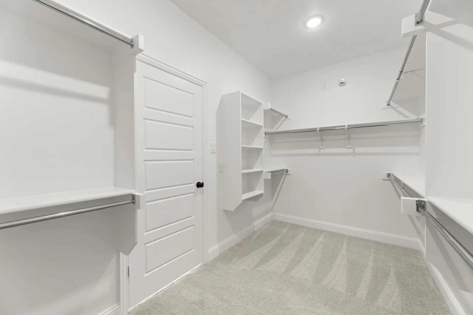 23. 2452 Wheatfield - Closet