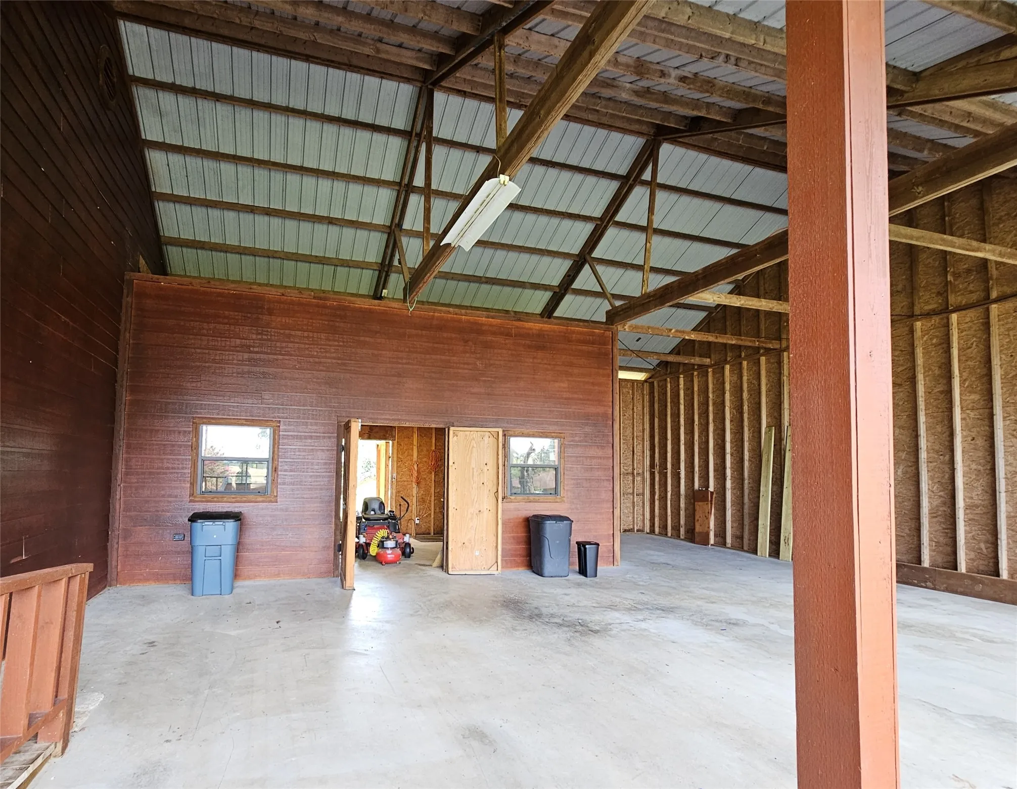 Single Family Residence For Sale in Henderson County , 529 Wildewood Drive, Chandler, Texas 75758, 3 Bedroom, 2 Bathroom, Garage spaces, 1,364 Sqft, built in 2007, mls#21300206, Real Estate Agent in Chandler, Homes For Sale in Henderson county, Homes For Sale in Chandler, Realtor in Chandler Texas, Real Estate Brokerage Independent Realty Texas, Luminita Cordes Realtor