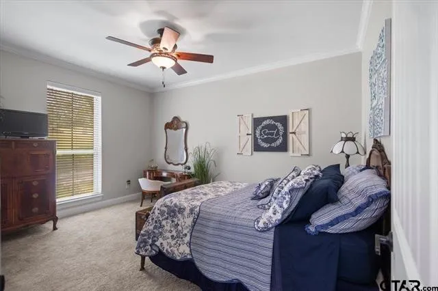 Single Family Residence For Sale in Smith County , 332 Hines Crossing, Bullard, Texas 75757, 3 Bedroom, 2 Bathroom, 2 Garage spaces, 2,539 Sqft, built in 2018, mls#21322975, Real Estate Agent in Bullard, Homes For Sale in Smith county, Homes For Sale in Bullard, Realtor in Bullard Texas, Real Estate Brokerage Independent Realty Texas, Luminita Cordes Realtor