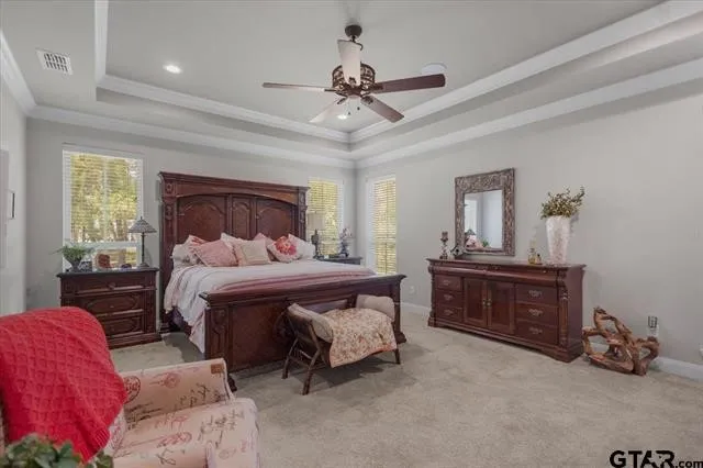 Single Family Residence For Sale in Smith County , 332 Hines Crossing, Bullard, Texas 75757, 3 Bedroom, 2 Bathroom, 2 Garage spaces, 2,539 Sqft, built in 2018, mls#21322975, Real Estate Agent in Bullard, Homes For Sale in Smith county, Homes For Sale in Bullard, Realtor in Bullard Texas, Real Estate Brokerage Independent Realty Texas, Luminita Cordes Realtor