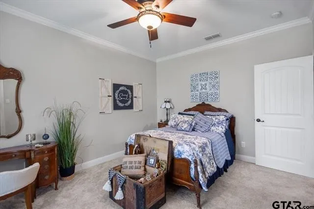 Single Family Residence For Sale in Smith County , 332 Hines Crossing, Bullard, Texas 75757, 3 Bedroom, 2 Bathroom, 2 Garage spaces, 2,539 Sqft, built in 2018, mls#21322975, Real Estate Agent in Bullard, Homes For Sale in Smith county, Homes For Sale in Bullard, Realtor in Bullard Texas, Real Estate Brokerage Independent Realty Texas, Luminita Cordes Realtor