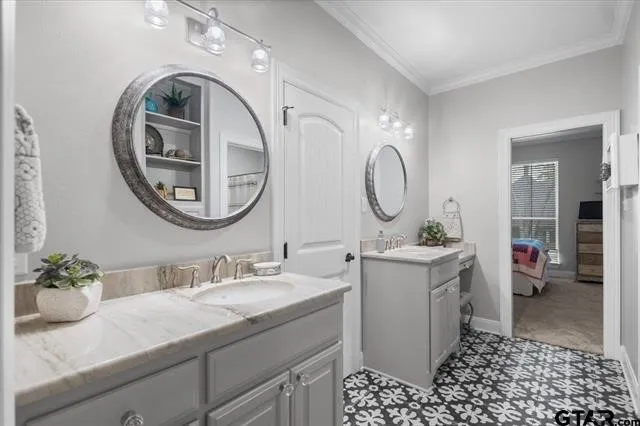 Single Family Residence For Sale in Smith County , 332 Hines Crossing, Bullard, Texas 75757, 3 Bedroom, 2 Bathroom, 2 Garage spaces, 2,539 Sqft, built in 2018, mls#21322975, Real Estate Agent in Bullard, Homes For Sale in Smith county, Homes For Sale in Bullard, Realtor in Bullard Texas, Real Estate Brokerage Independent Realty Texas, Luminita Cordes Realtor