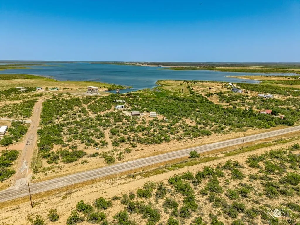 Single Family Residence For Sale in Concho County , 17001 Mustang Creek Road, Paint Rock, Texas 76862, 1 Bedroom, 1 Bathroom, 5 Garage spaces, 1,350 Sqft, built in 1990, Price $415,750, mls#21322986, Real Estate Agent in Paint Rock, Homes For Sale in Concho county, Homes For Sale in Paint Rock, Realtor in Paint Rock Texas, Real Estate Brokerage Independent Realty Texas, Luminita Cordes Realtor