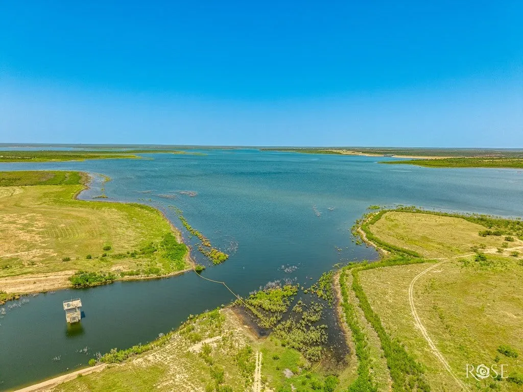 Single Family Residence For Sale in Concho County , 17001 Mustang Creek Road, Paint Rock, Texas 76862, 1 Bedroom, 1 Bathroom, 5 Garage spaces, 1,350 Sqft, built in 1990, Price $415,750, mls#21322986, Real Estate Agent in Paint Rock, Homes For Sale in Concho county, Homes For Sale in Paint Rock, Realtor in Paint Rock Texas, Real Estate Brokerage Independent Realty Texas, Luminita Cordes Realtor