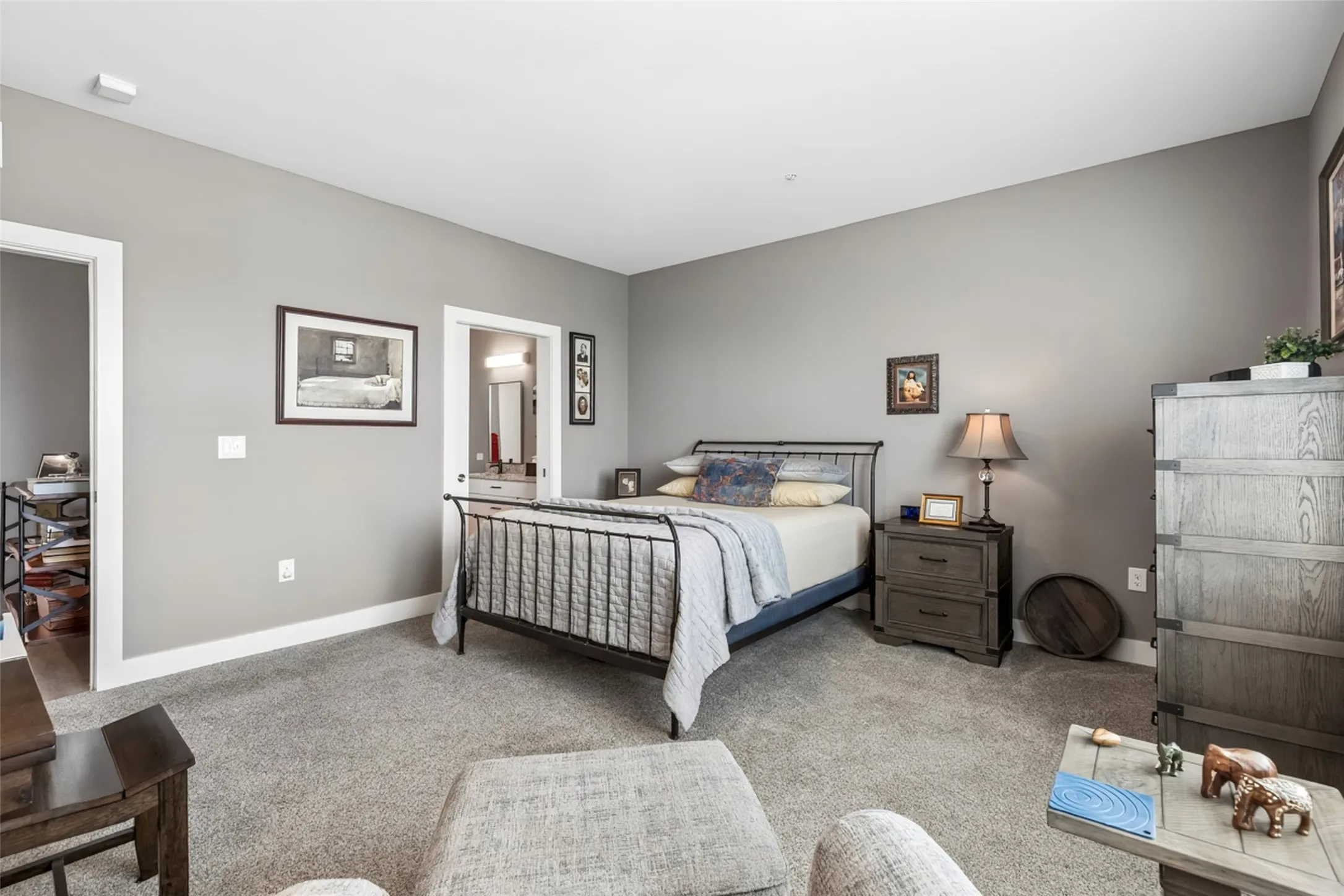 Condominium For Sale in Denton County , 3517 Windhaven Parkway 2204, Lewisville, Texas 75056, 2 Bedroom, 2 Bathroom, 1 Garage spaces, 1,468 Sqft, built in 2019, mls#21319599, Real Estate Agent in Lewisville, Homes For Sale in Denton county, Homes For Sale in Lewisville, Realtor in Lewisville Texas, Real Estate Brokerage Independent Realty Texas, Luminita Cordes Realtor