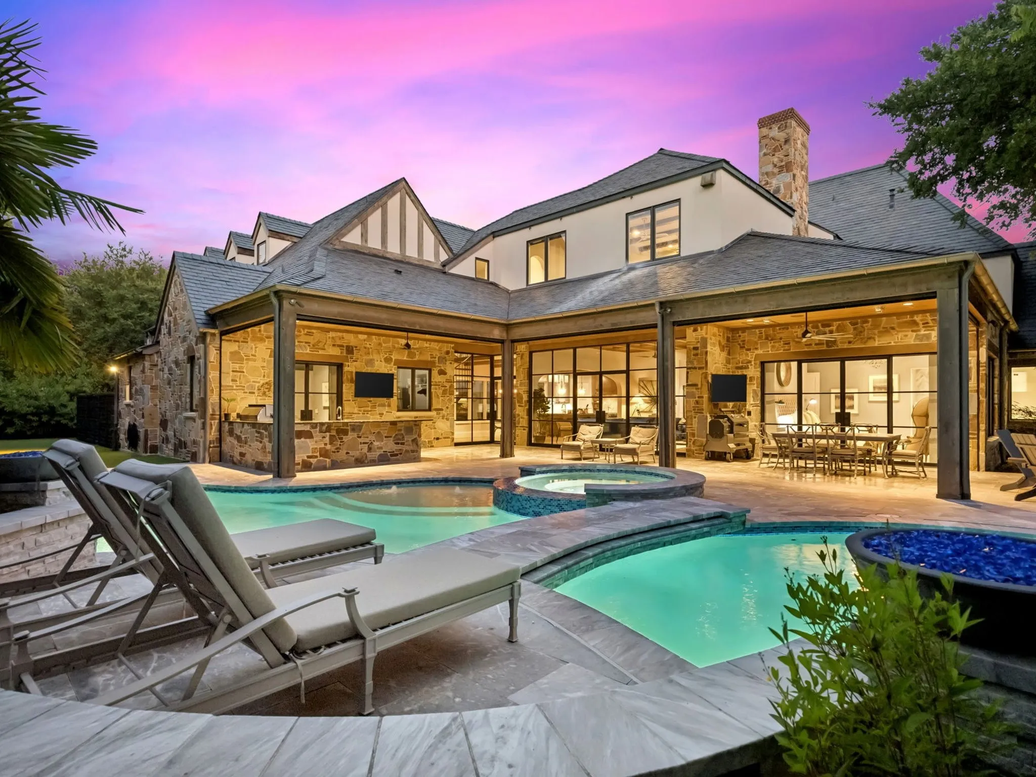 Single Family Residence For Sale in Dallas County , 722 Inglenook Court, Coppell, Texas 75019, 5 Bedroom, 6 Bathroom, 4 Garage spaces, 6,241 Sqft, built in 2017, mls#21315818, Real Estate Agent in Coppell, Homes For Sale in Dallas county, Homes For Sale in Coppell, Realtor in Coppell Texas, Real Estate Brokerage Independent Realty Texas, Luminita Cordes Realtor