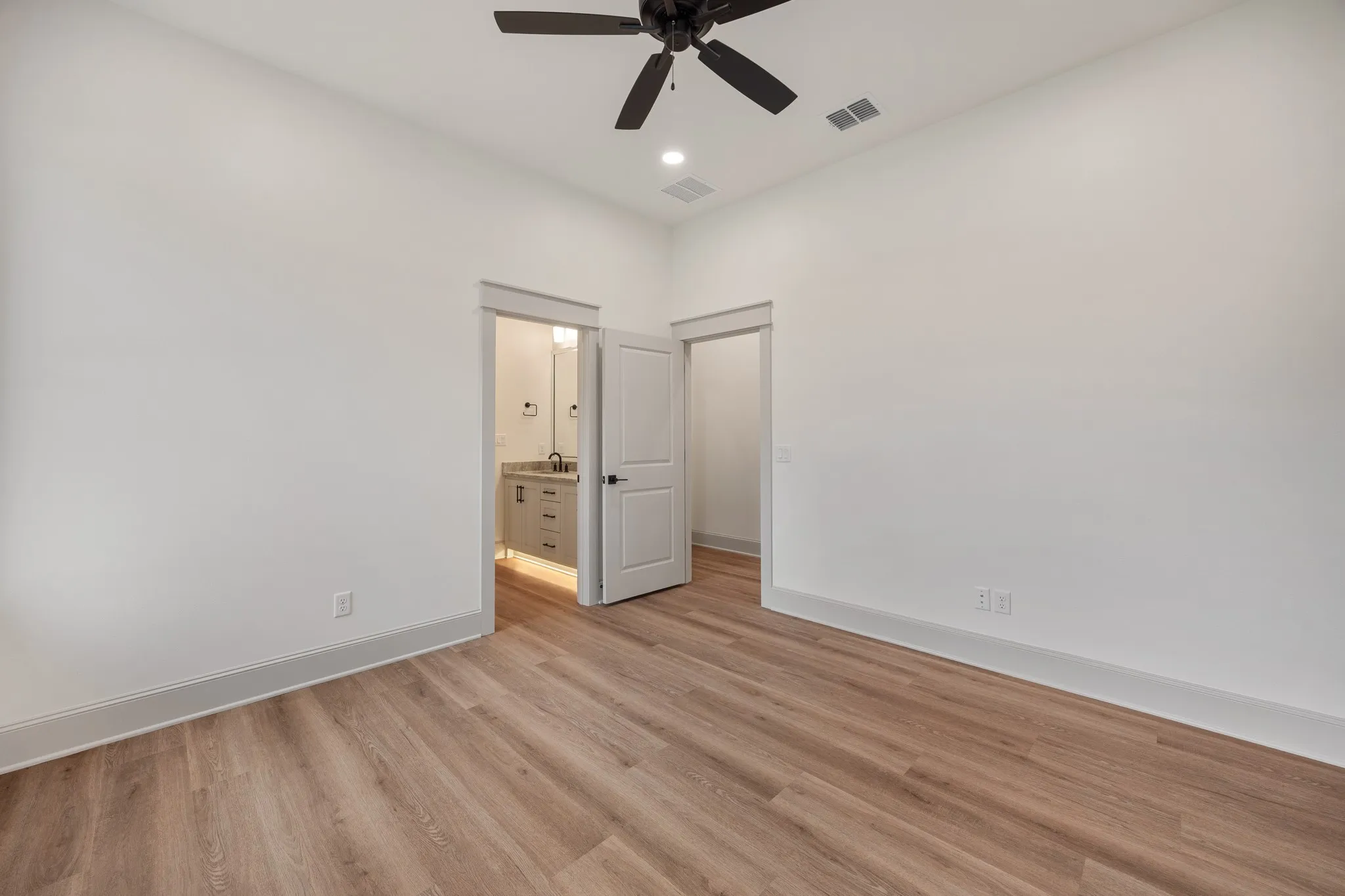 Single Family Residence For Sale in Smith County , 12388 Madison Crossing, Bullard, Texas 75757, 4 Bedroom, 3 Bathroom, 2 Garage spaces, 2,627 Sqft, built in 2026, Price $615,000, mls#21323009, Real Estate Agent in Bullard, Homes For Sale in Smith county, Homes For Sale in Bullard, Realtor in Bullard Texas, Real Estate Brokerage Independent Realty Texas, Luminita Cordes Realtor