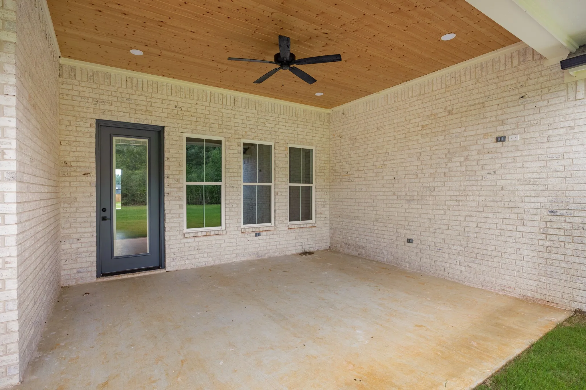 Single Family Residence For Sale in Smith County , 12388 Madison Crossing, Bullard, Texas 75757, 4 Bedroom, 3 Bathroom, 2 Garage spaces, 2,627 Sqft, built in 2026, Price $615,000, mls#21323009, Real Estate Agent in Bullard, Homes For Sale in Smith county, Homes For Sale in Bullard, Realtor in Bullard Texas, Real Estate Brokerage Independent Realty Texas, Luminita Cordes Realtor