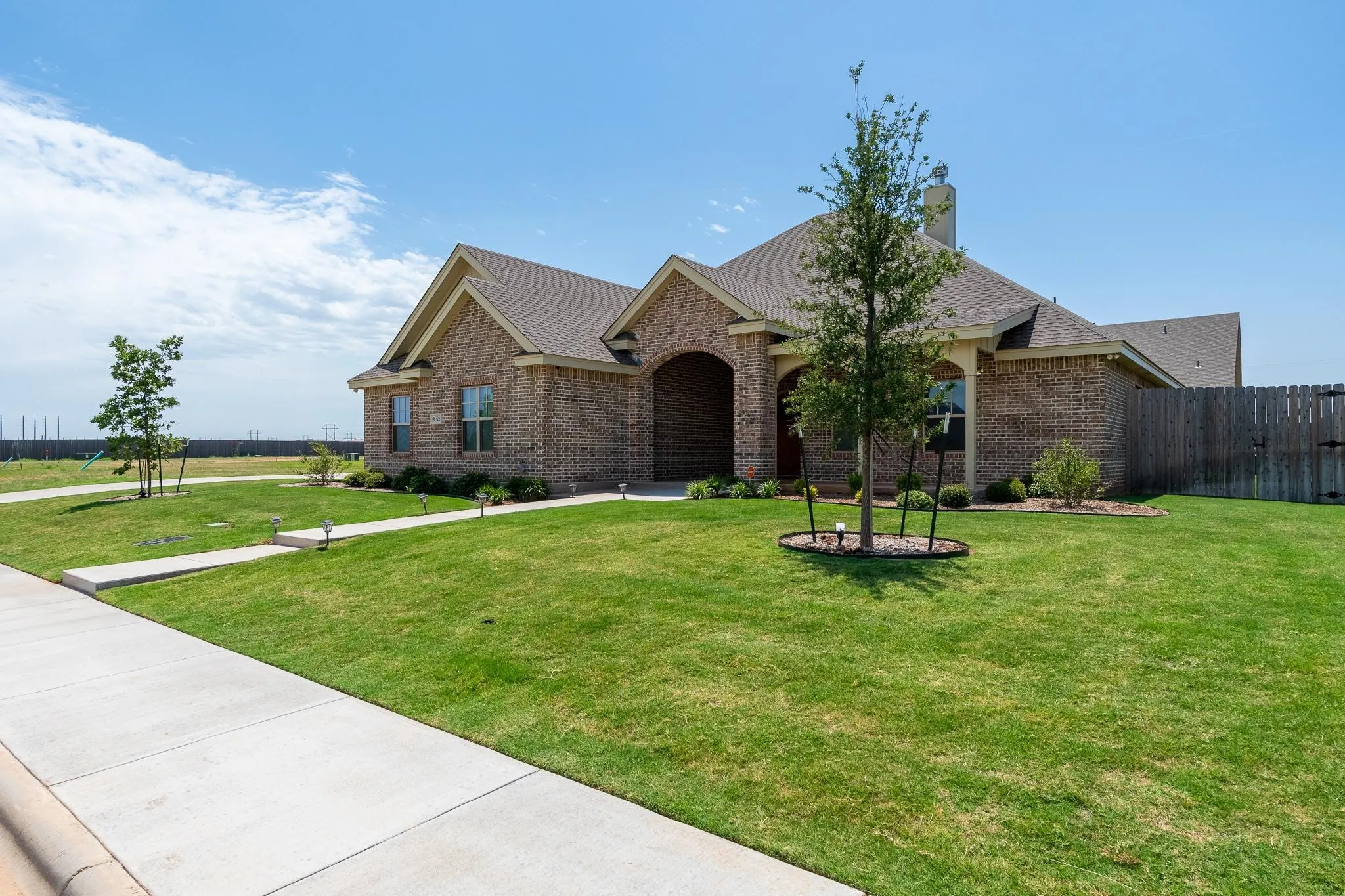 Single Family Residence For Sale in Taylor County , 6726 Potter-Bacon Trail, Abilene, Texas 79606, 4 Bedroom, 3 Bathroom, 2 Garage spaces, 2,629 Sqft, built in 2024, mls#21321995, Real Estate Agent in Abilene, Homes For Sale in Taylor county, Homes For Sale in Abilene, Realtor in Abilene Texas, Real Estate Brokerage Independent Realty Texas, Luminita Cordes Realtor