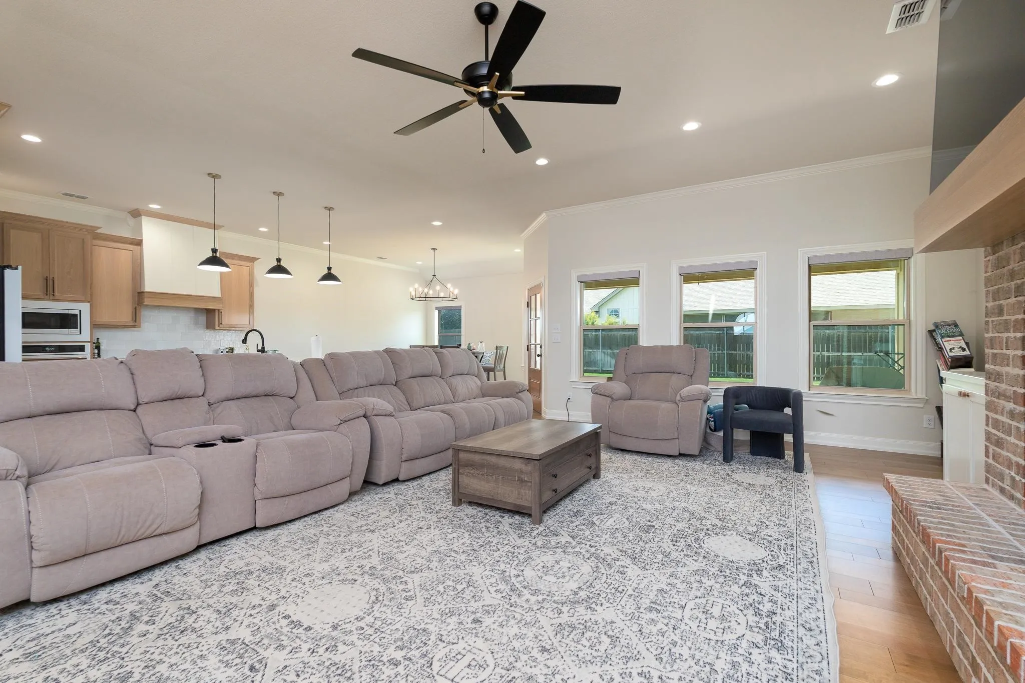 Single Family Residence For Sale in Taylor County , 6726 Potter-Bacon Trail, Abilene, Texas 79606, 4 Bedroom, 3 Bathroom, 2 Garage spaces, 2,629 Sqft, built in 2024, mls#21321995, Real Estate Agent in Abilene, Homes For Sale in Taylor county, Homes For Sale in Abilene, Realtor in Abilene Texas, Real Estate Brokerage Independent Realty Texas, Luminita Cordes Realtor