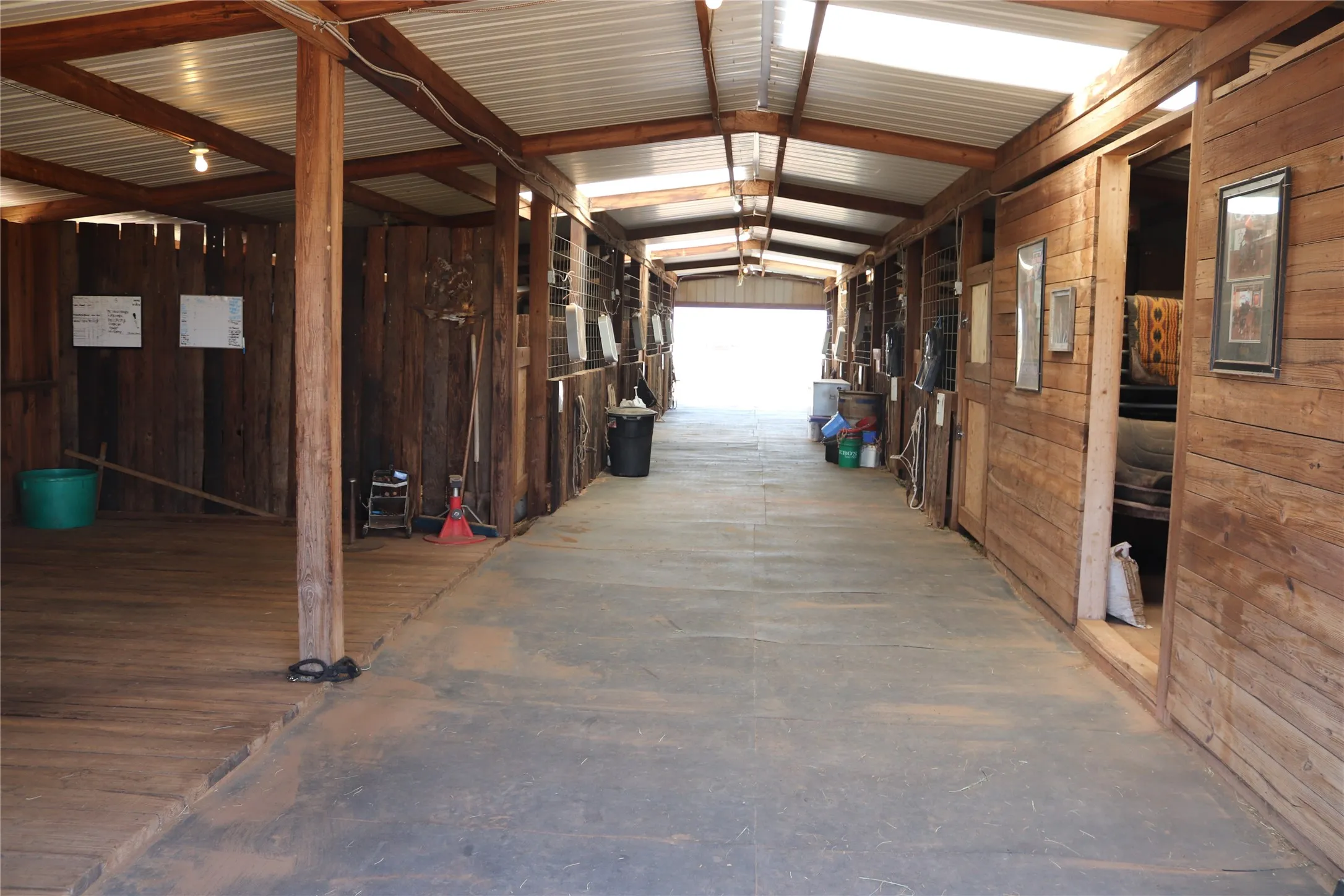 Farm For Sale in Wilbarger County , 9315 CR 106 W, Vernon, Texas 76384, 4 Bedroom, 2 Bathroom, Garage spaces, 2,200 Sqft, built in 2022, mls#21323018, Real Estate Agent in Vernon, Homes For Sale in Wilbarger county, Homes For Sale in Vernon, Realtor in Vernon Texas, Real Estate Brokerage Independent Realty Texas, Luminita Cordes Realtor