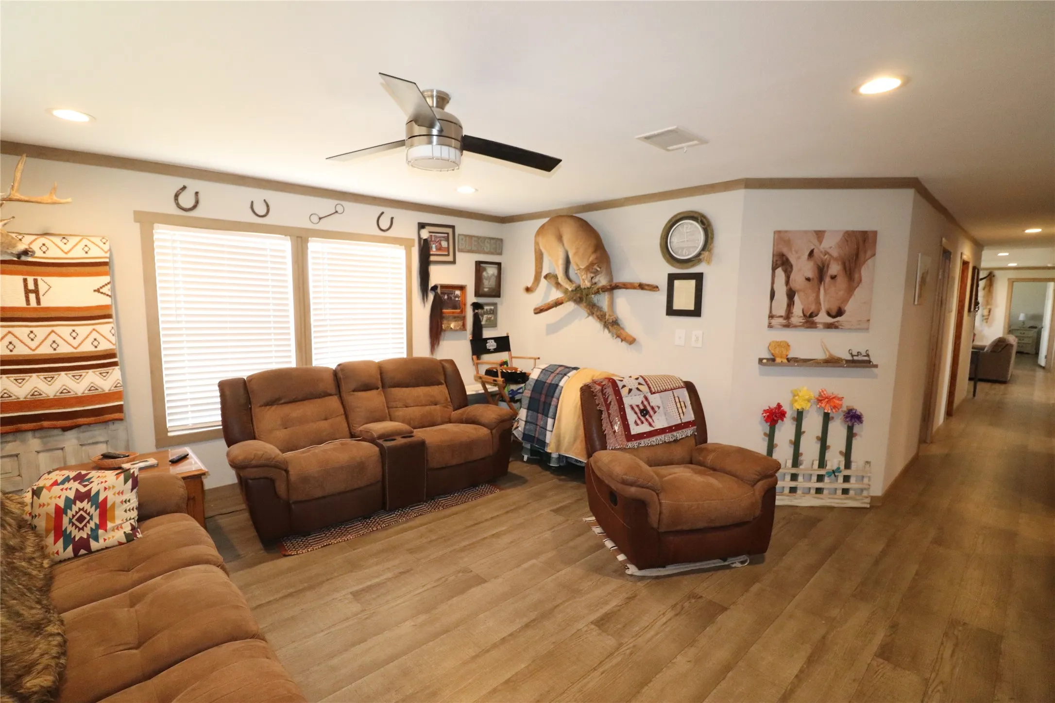 Farm For Sale in Wilbarger County , 9315 CR 106 W, Vernon, Texas 76384, 4 Bedroom, 2 Bathroom, Garage spaces, 2,200 Sqft, built in 2022, mls#21323018, Real Estate Agent in Vernon, Homes For Sale in Wilbarger county, Homes For Sale in Vernon, Realtor in Vernon Texas, Real Estate Brokerage Independent Realty Texas, Luminita Cordes Realtor