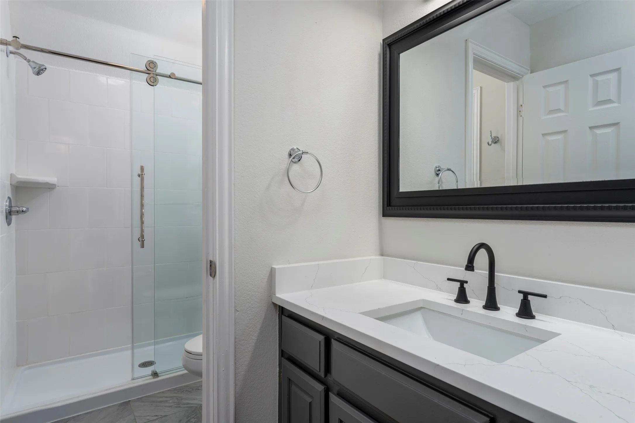 Single Family Residence For Sale in Tarrant County , 7206 Forestwind Court, Arlington, Texas 76001, 4 Bedroom, 4 Bathroom, 2 Garage spaces, 3,692 Sqft, built in 1990, Price $585,000, mls#21322528, Real Estate Agent in Arlington, Homes For Sale in Tarrant county, Homes For Sale in Arlington, Realtor in Arlington Texas, Real Estate Brokerage Independent Realty Texas, Luminita Cordes Realtor