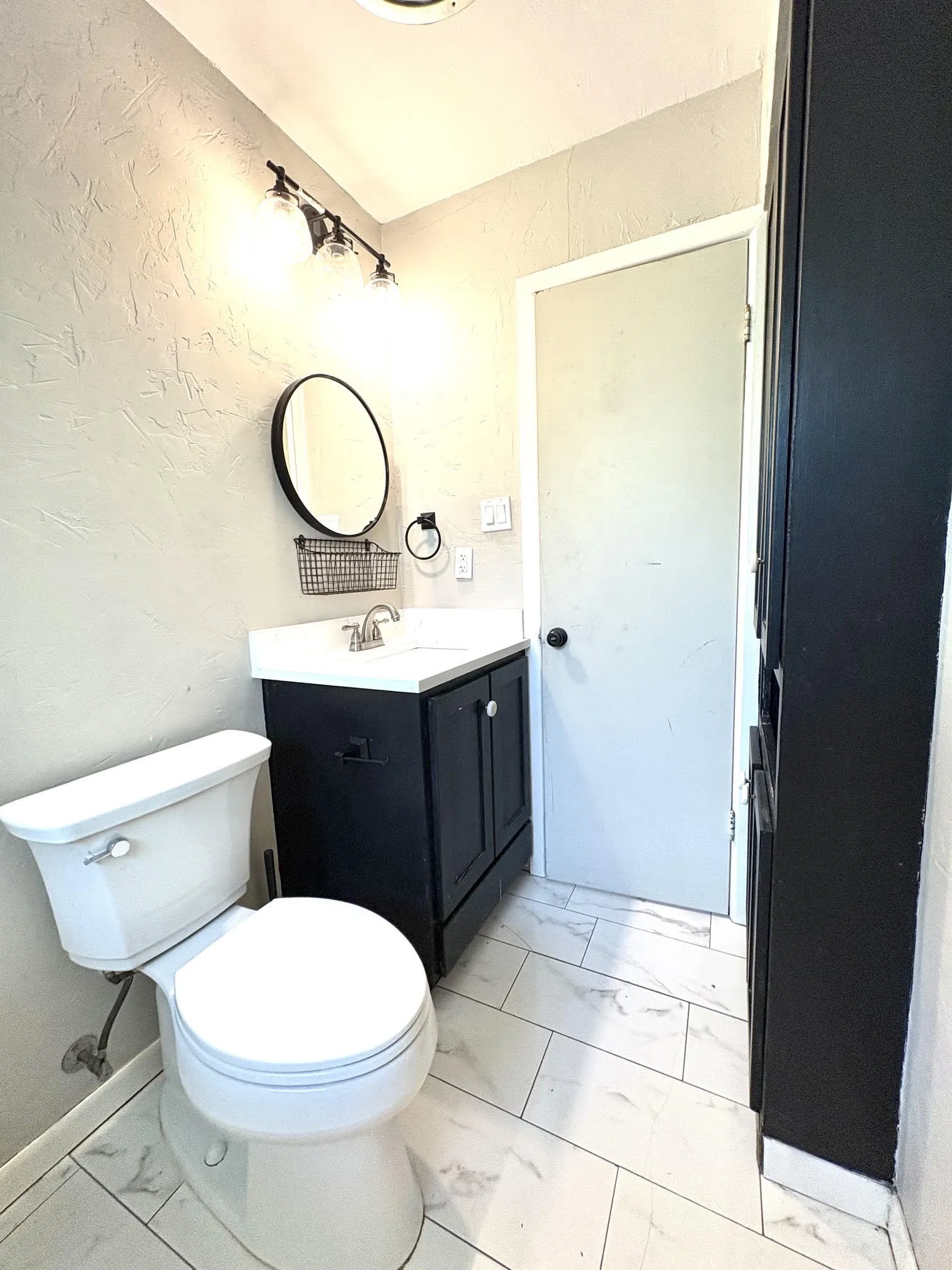 Single Family Residence For Sale in Ellis County , 1110 Edgewood, Ennis, Texas 75119, 2 Bedroom, 2 Bathroom, 1 Garage spaces, 1,056 Sqft, built in 1964, mls#21323034, Real Estate Agent in Ennis, Homes For Sale in Ellis county, Homes For Sale in Ennis, Realtor in Ennis Texas, Real Estate Brokerage Independent Realty Texas, Luminita Cordes Realtor