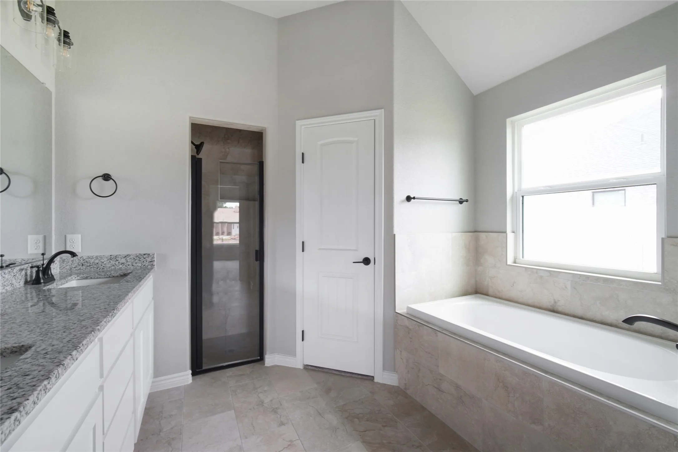 Single Family Residence For Sale in Jack County , 1607 W College, Jacksboro, Texas 76458, 4 Bedroom, 2 Bathroom, 2 Garage spaces, 1,581 Sqft, built in 2025, mls#21309826, Real Estate Agent in Jacksboro, Homes For Sale in Jack county, Homes For Sale in Jacksboro, Realtor in Jacksboro Texas, Real Estate Brokerage Independent Realty Texas, Luminita Cordes Realtor