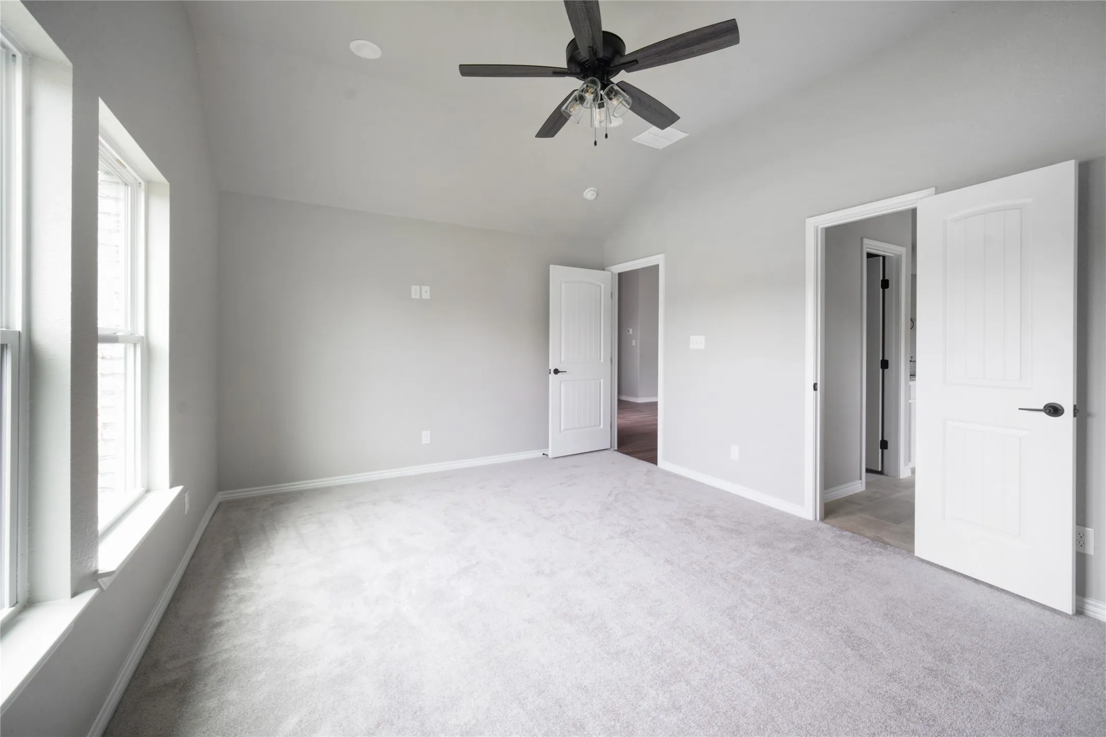 Single Family Residence For Sale in Jack County , 1607 W College, Jacksboro, Texas 76458, 4 Bedroom, 2 Bathroom, 2 Garage spaces, 1,581 Sqft, built in 2025, mls#21309826, Real Estate Agent in Jacksboro, Homes For Sale in Jack county, Homes For Sale in Jacksboro, Realtor in Jacksboro Texas, Real Estate Brokerage Independent Realty Texas, Luminita Cordes Realtor