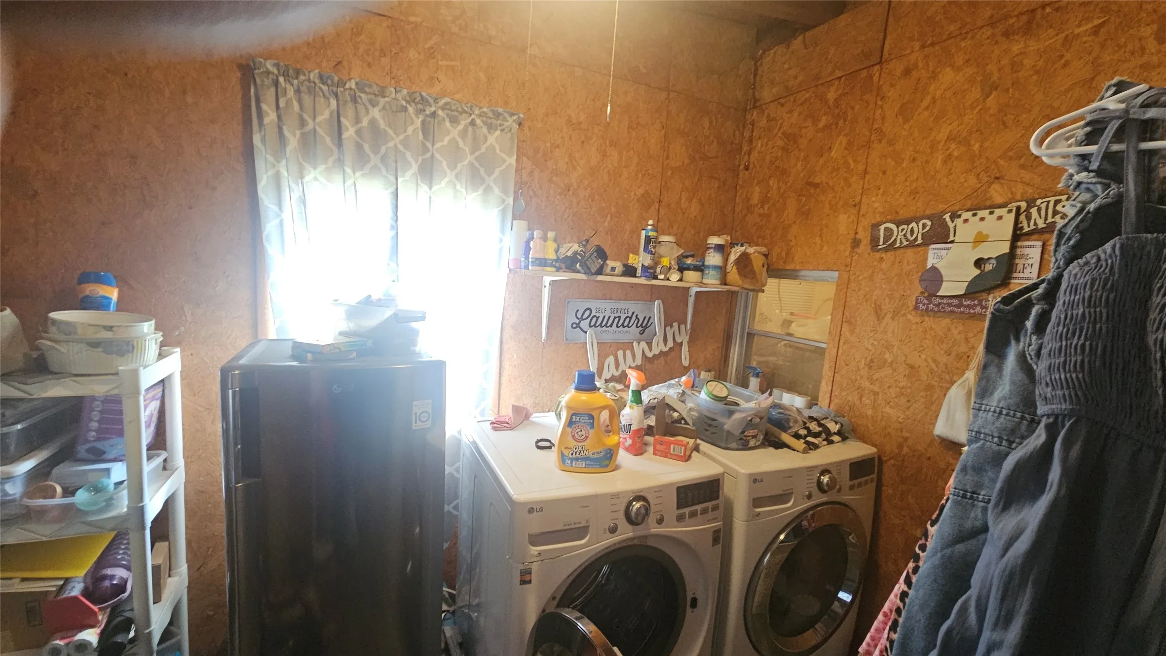 Farm For Sale in Mills County , 151 S FM 573, Mullin, Texas 76864, 2 Bedroom, 1 Bathroom, Garage spaces, 1,500 Sqft, built in 1920, mls#21319343, Real Estate Agent in Mullin, Homes For Sale in Mills county, Homes For Sale in Mullin, Realtor in Mullin Texas, Real Estate Brokerage Independent Realty Texas, Luminita Cordes Realtor