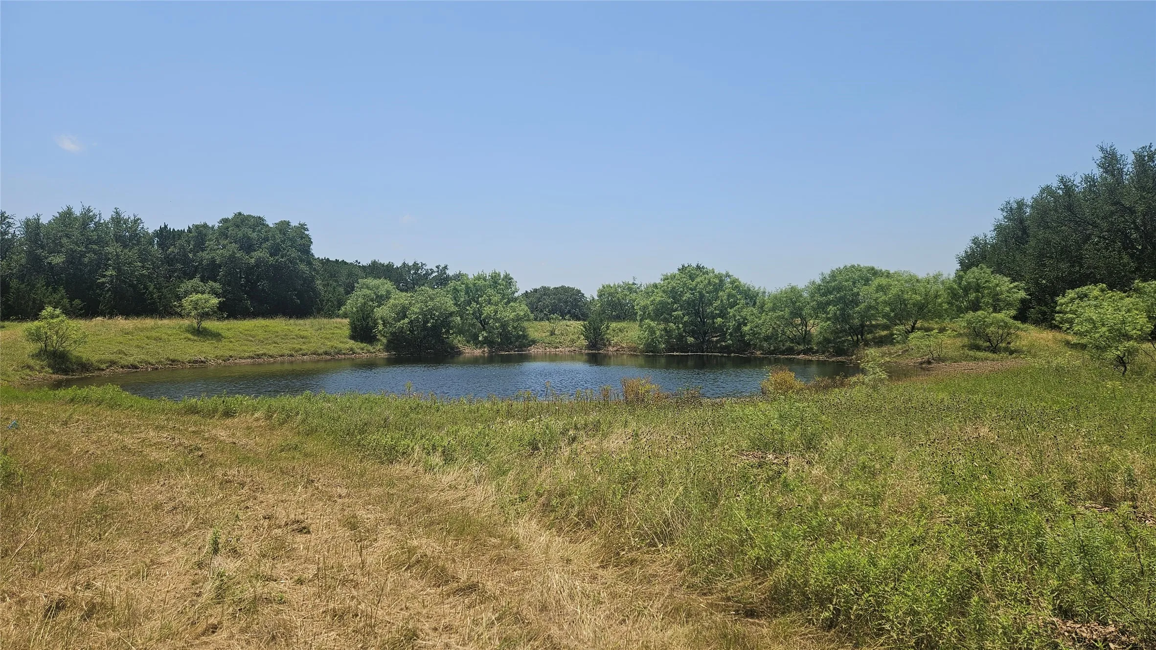 Farm For Sale in Mills County , 151 S FM 573, Mullin, Texas 76864, 2 Bedroom, 1 Bathroom, Garage spaces, 1,500 Sqft, built in 1920, mls#21319343, Real Estate Agent in Mullin, Homes For Sale in Mills county, Homes For Sale in Mullin, Realtor in Mullin Texas, Real Estate Brokerage Independent Realty Texas, Luminita Cordes Realtor