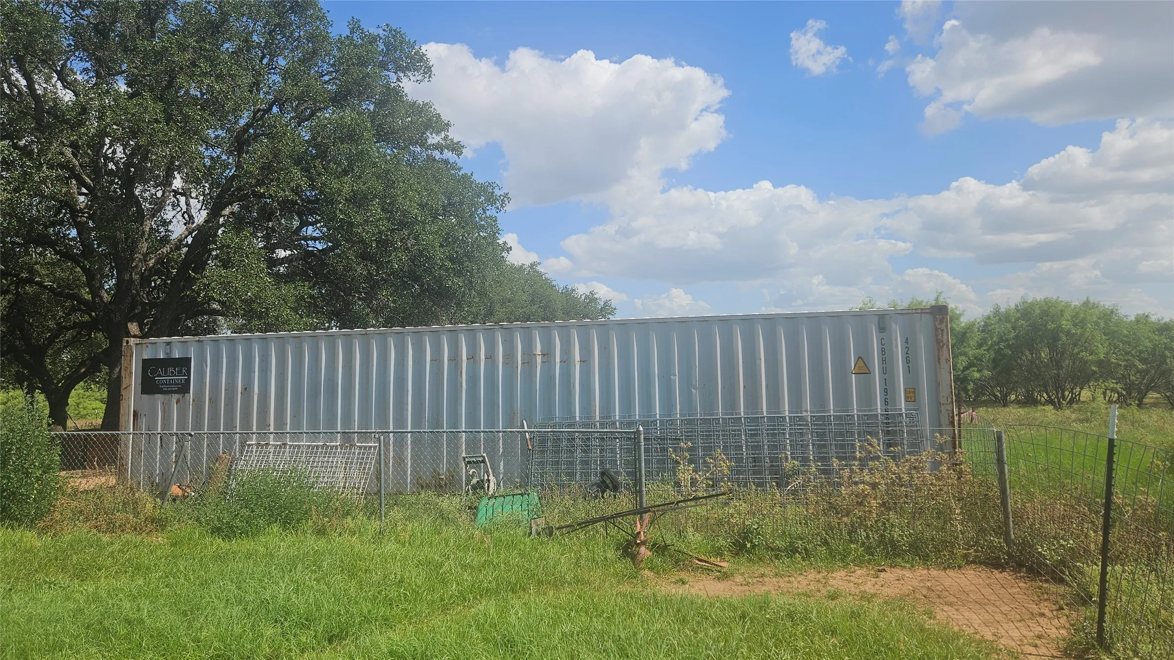Farm For Sale in Mills County , 151 S FM 573, Mullin, Texas 76864, 2 Bedroom, 1 Bathroom, Garage spaces, 1,500 Sqft, built in 1920, mls#21319343, Real Estate Agent in Mullin, Homes For Sale in Mills county, Homes For Sale in Mullin, Realtor in Mullin Texas, Real Estate Brokerage Independent Realty Texas, Luminita Cordes Realtor