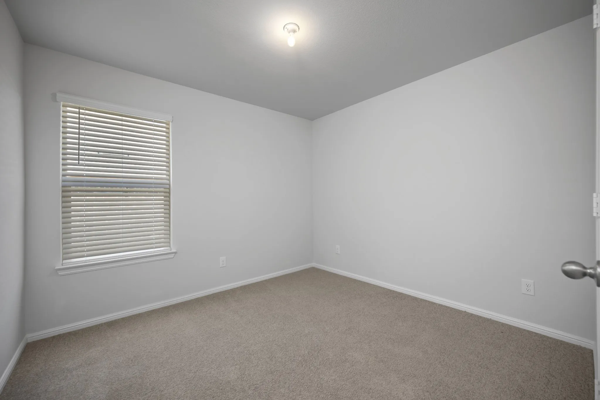 Single Family Residence For Sale in Denton County , 3905 Northwater Trail, Denton, Texas 76226, 4 Bedroom, 2 Bathroom, 2 Garage spaces, 1,708 Sqft, built in 2023, mls#21322657, Real Estate Agent in Denton, Homes For Sale in Denton county, Homes For Sale in Denton, Realtor in Denton Texas, Real Estate Brokerage Independent Realty Texas, Luminita Cordes Realtor