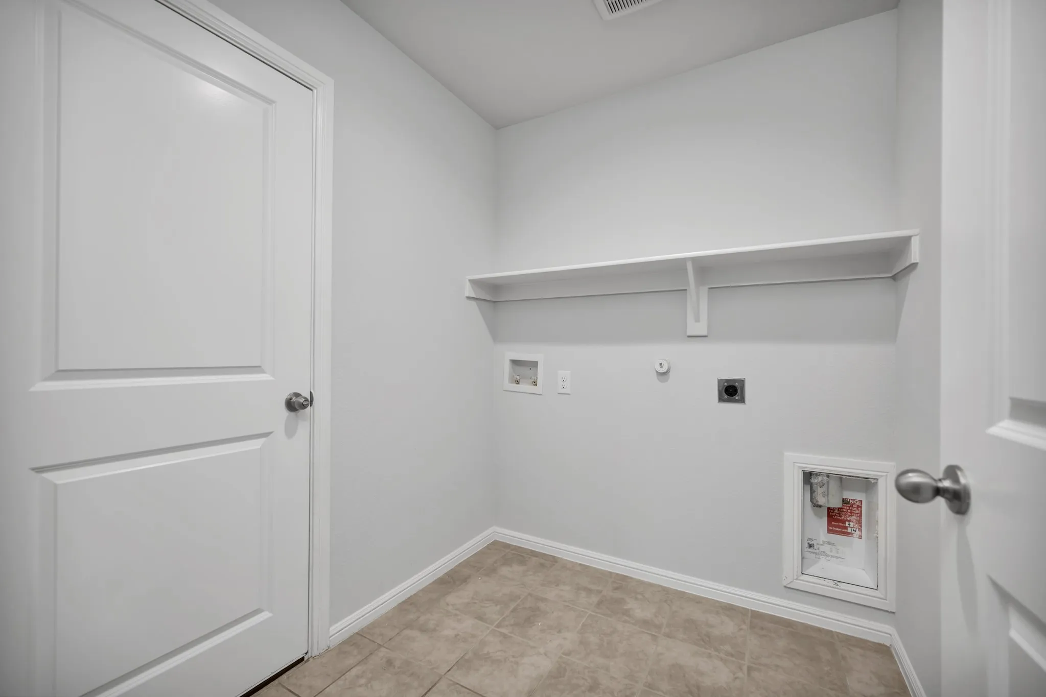 Single Family Residence For Sale in Denton County , 3905 Northwater Trail, Denton, Texas 76226, 4 Bedroom, 2 Bathroom, 2 Garage spaces, 1,708 Sqft, built in 2023, mls#21322657, Real Estate Agent in Denton, Homes For Sale in Denton county, Homes For Sale in Denton, Realtor in Denton Texas, Real Estate Brokerage Independent Realty Texas, Luminita Cordes Realtor