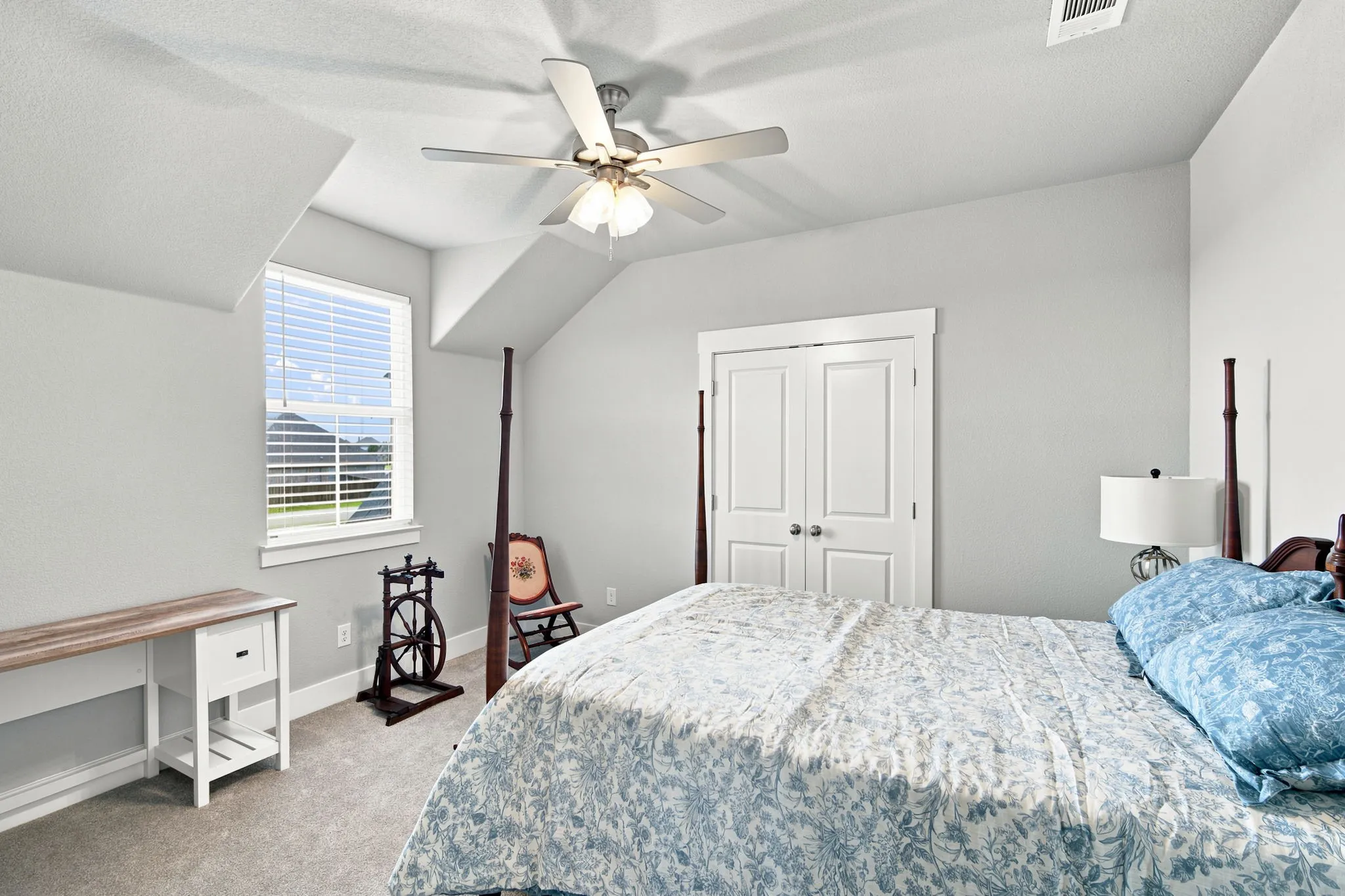 Single Family Residence For Sale in Ellis County , 3920 Lizzy Lane, Midlothian, Texas 76065, 4 Bedroom, 3 Bathroom, 3 Garage spaces, 3,744 Sqft, built in 2021, mls#21322819, Real Estate Agent in Midlothian, Homes For Sale in Ellis county, Homes For Sale in Midlothian, Realtor in Midlothian Texas, Real Estate Brokerage Independent Realty Texas, Luminita Cordes Realtor