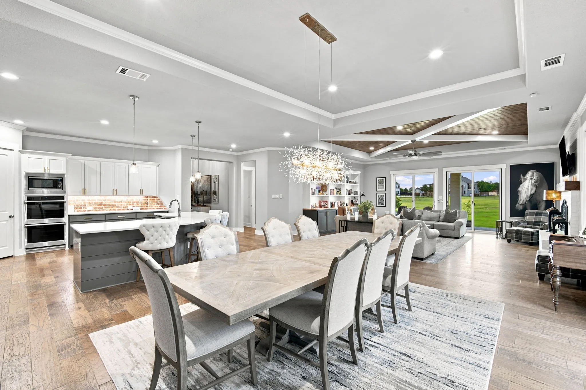 Large dining area with coffee and wine bar and