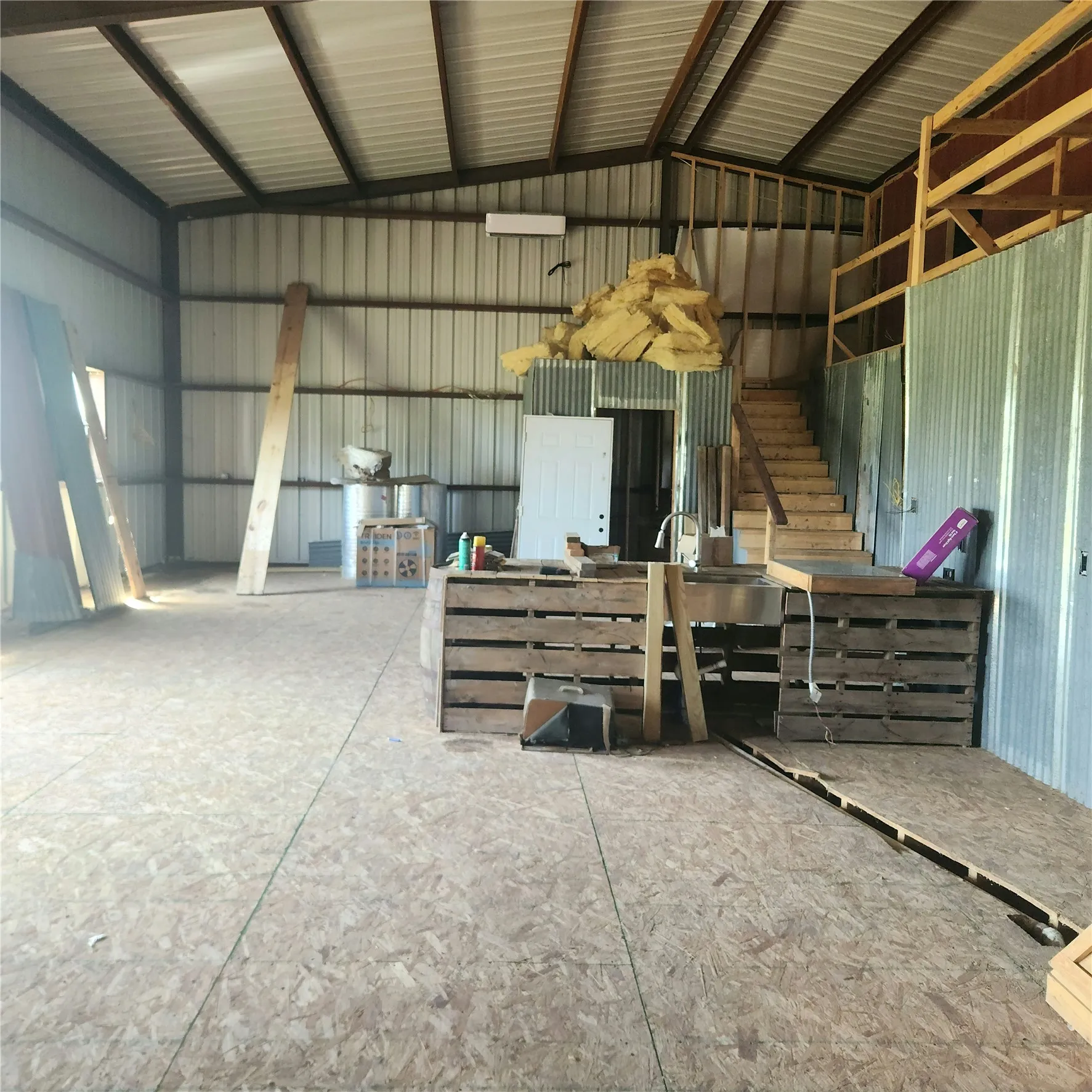 Single Family Residence For Sale in Hunt County , 1510 FM 2649, Lone Oak, Texas 75453, 5 Bedroom, 3 Bathroom, 4 Garage spaces, 3,425 Sqft, built in 2024, mls#21323104, Real Estate Agent in Lone Oak, Homes For Sale in Hunt county, Homes For Sale in Lone Oak, Realtor in Lone Oak Texas, Real Estate Brokerage Independent Realty Texas, Luminita Cordes Realtor