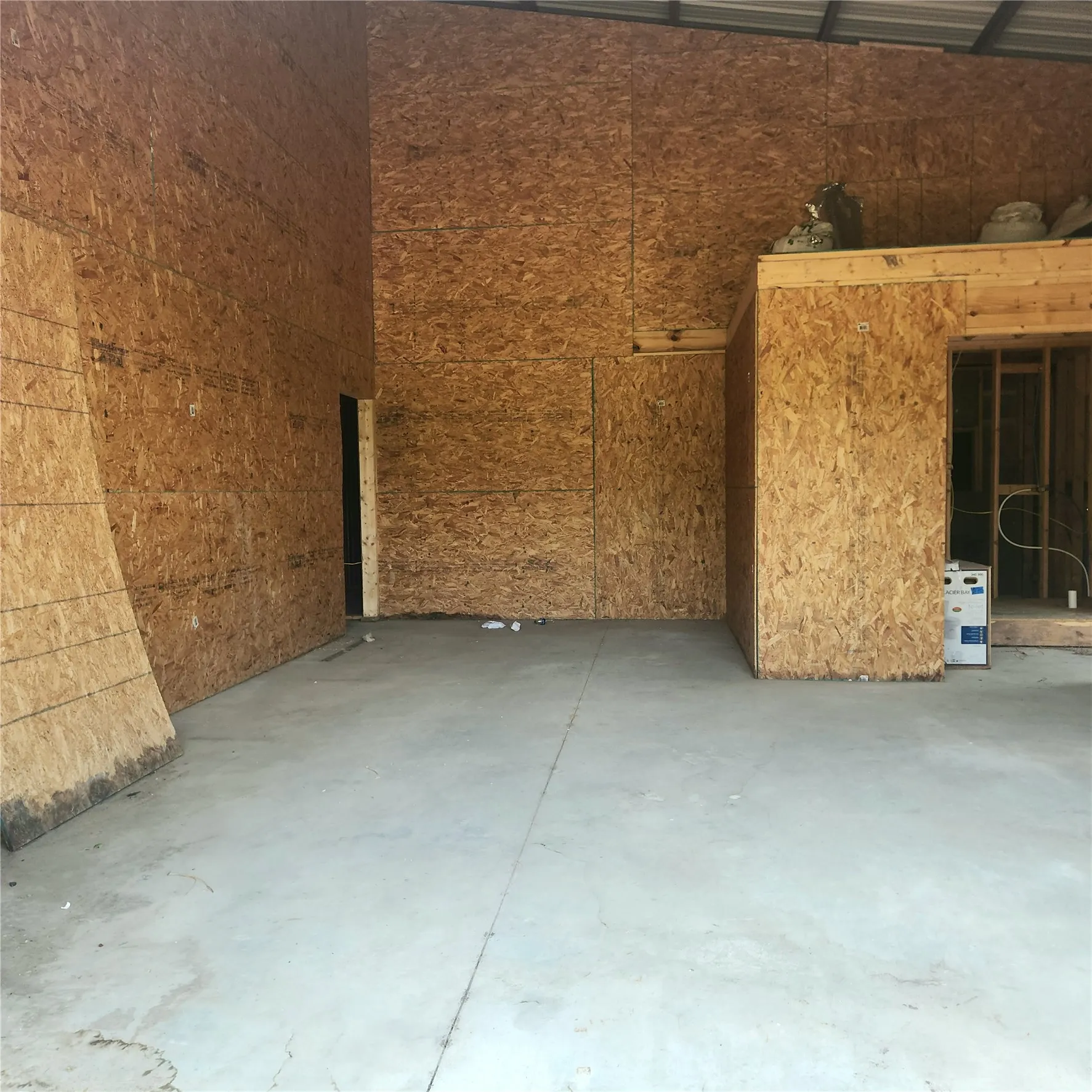 Single Family Residence For Sale in Hunt County , 1510 FM 2649, Lone Oak, Texas 75453, 5 Bedroom, 3 Bathroom, 4 Garage spaces, 3,425 Sqft, built in 2024, mls#21323104, Real Estate Agent in Lone Oak, Homes For Sale in Hunt county, Homes For Sale in Lone Oak, Realtor in Lone Oak Texas, Real Estate Brokerage Independent Realty Texas, Luminita Cordes Realtor