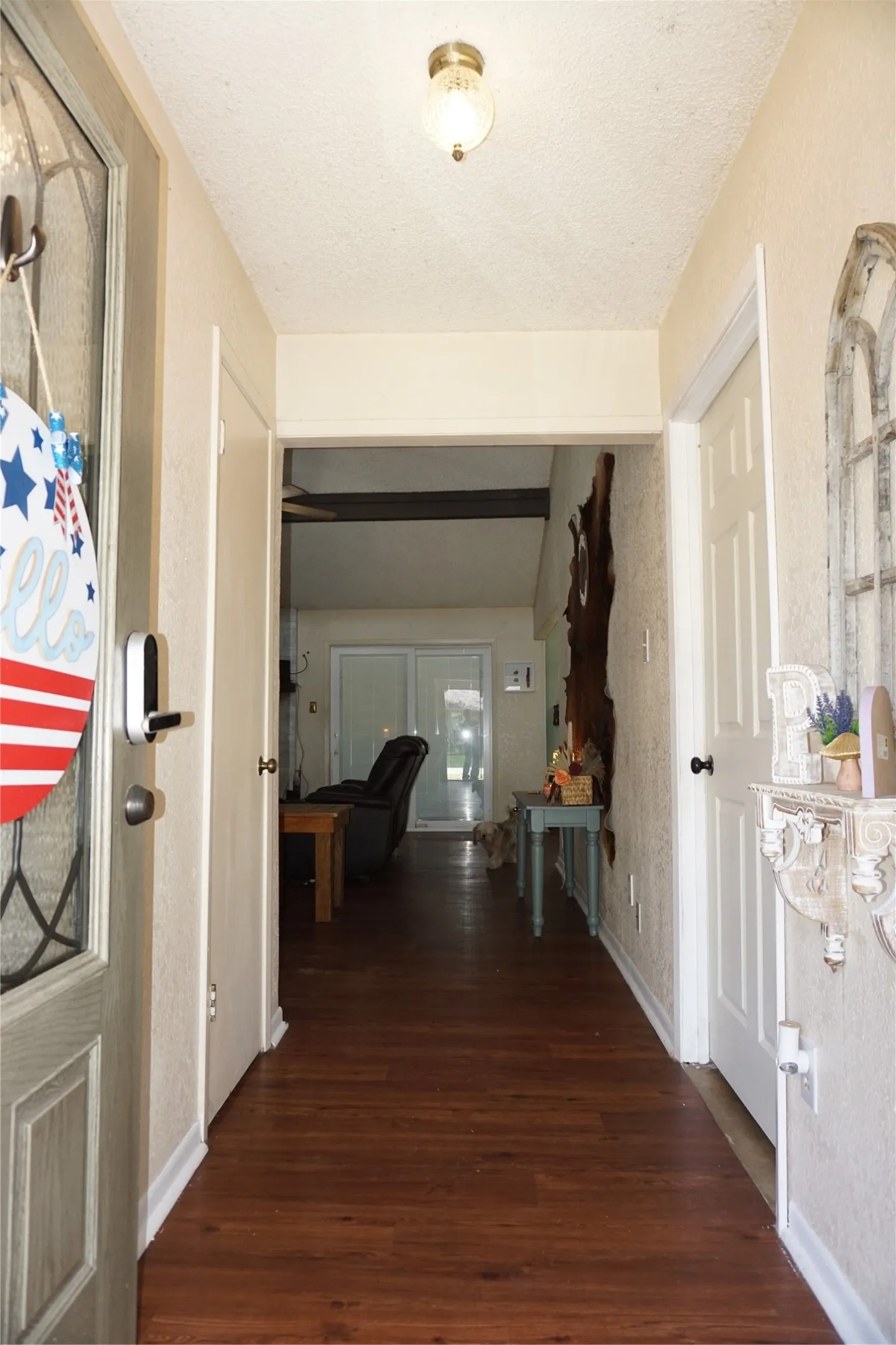 Single Family Residence For Sale in Kaufman County , 10808 Jeanell Drive, Kemp, Texas 75143, 3 Bedroom, 2 Bathroom, 2 Garage spaces, 1,446 Sqft, built in 1978, mls#21323118, Real Estate Agent in Kemp, Homes For Sale in Kaufman county, Homes For Sale in Kemp, Realtor in Kemp Texas, Real Estate Brokerage Independent Realty Texas, Luminita Cordes Realtor