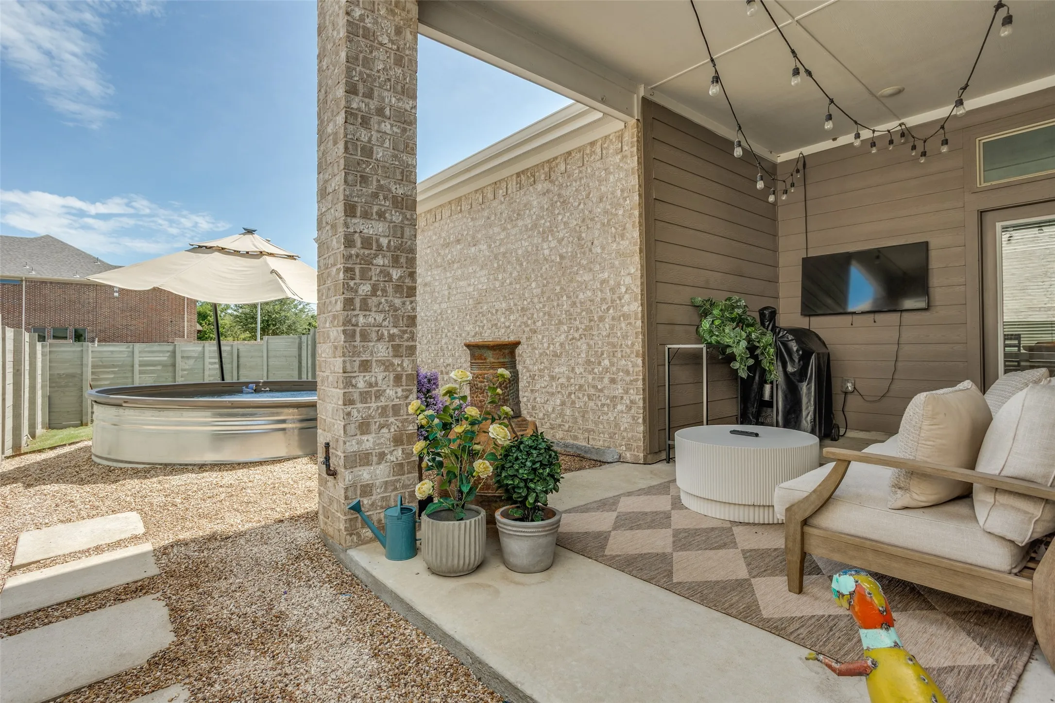 Single Family Residence For Sale in Dallas County , 5402 Depot Drive, Sachse, Texas 75048, 4 Bedroom, 3 Bathroom, 2 Garage spaces, 2,527 Sqft, built in 2022, mls#21322707, Real Estate Agent in Sachse, Homes For Sale in Dallas county, Homes For Sale in Sachse, Realtor in Sachse Texas, Real Estate Brokerage Independent Realty Texas, Luminita Cordes Realtor