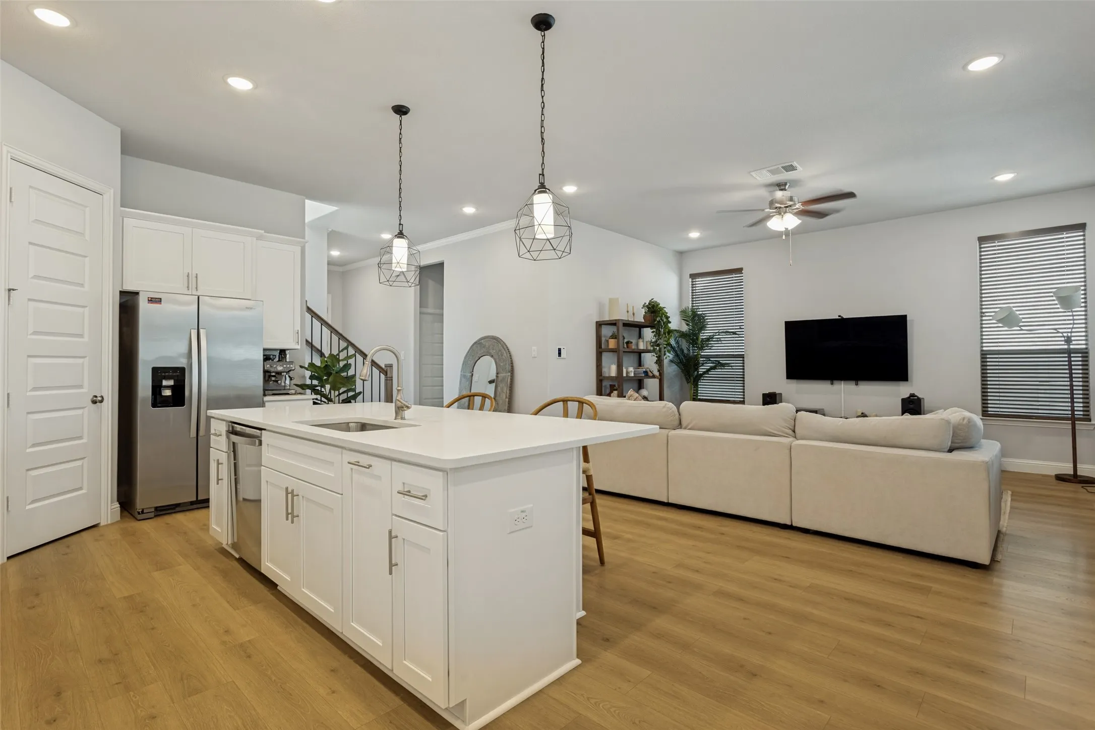 Single Family Residence For Sale in Dallas County , 5402 Depot Drive, Sachse, Texas 75048, 4 Bedroom, 3 Bathroom, 2 Garage spaces, 2,527 Sqft, built in 2022, mls#21322707, Real Estate Agent in Sachse, Homes For Sale in Dallas county, Homes For Sale in Sachse, Realtor in Sachse Texas, Real Estate Brokerage Independent Realty Texas, Luminita Cordes Realtor