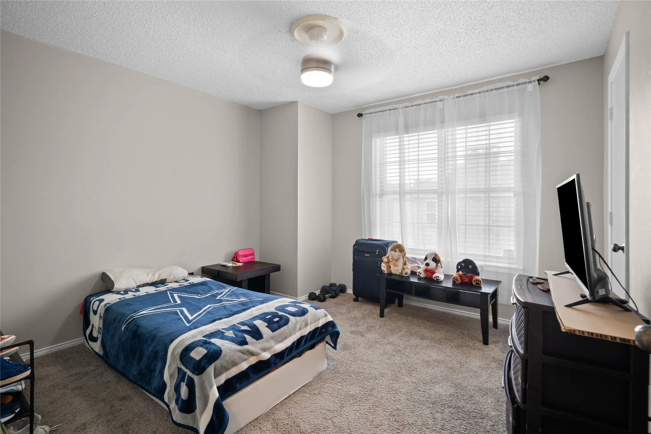 Townhouse For Sale in Dallas County , 139 Graystone Place, Duncanville, Texas 75137, 2 Bedrooms, 2 Bathrooms, Garage spaces, 1,024 Sqft, built in 1982, Price $195,000, mls#21322979, Real Estate Agent in Duncanville, Homes For Sale in Dallas county, Homes For Sale in Duncanville, Realtor in Duncanville Texas, Real Estate Brokerage Independent Realty Texas, Luminita Cordes Realtor
