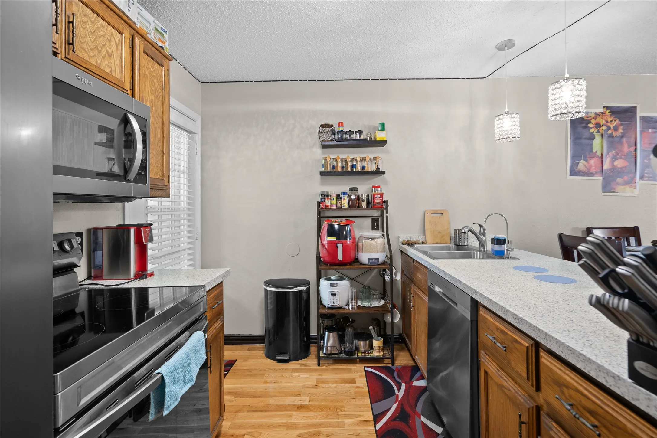 Townhouse For Sale in Dallas County , 139 Graystone Place, Duncanville, Texas 75137, 2 Bedrooms, 2 Bathrooms, Garage spaces, 1,024 Sqft, built in 1982, Price $195,000, mls#21322979, Real Estate Agent in Duncanville, Homes For Sale in Dallas county, Homes For Sale in Duncanville, Realtor in Duncanville Texas, Real Estate Brokerage Independent Realty Texas, Luminita Cordes Realtor