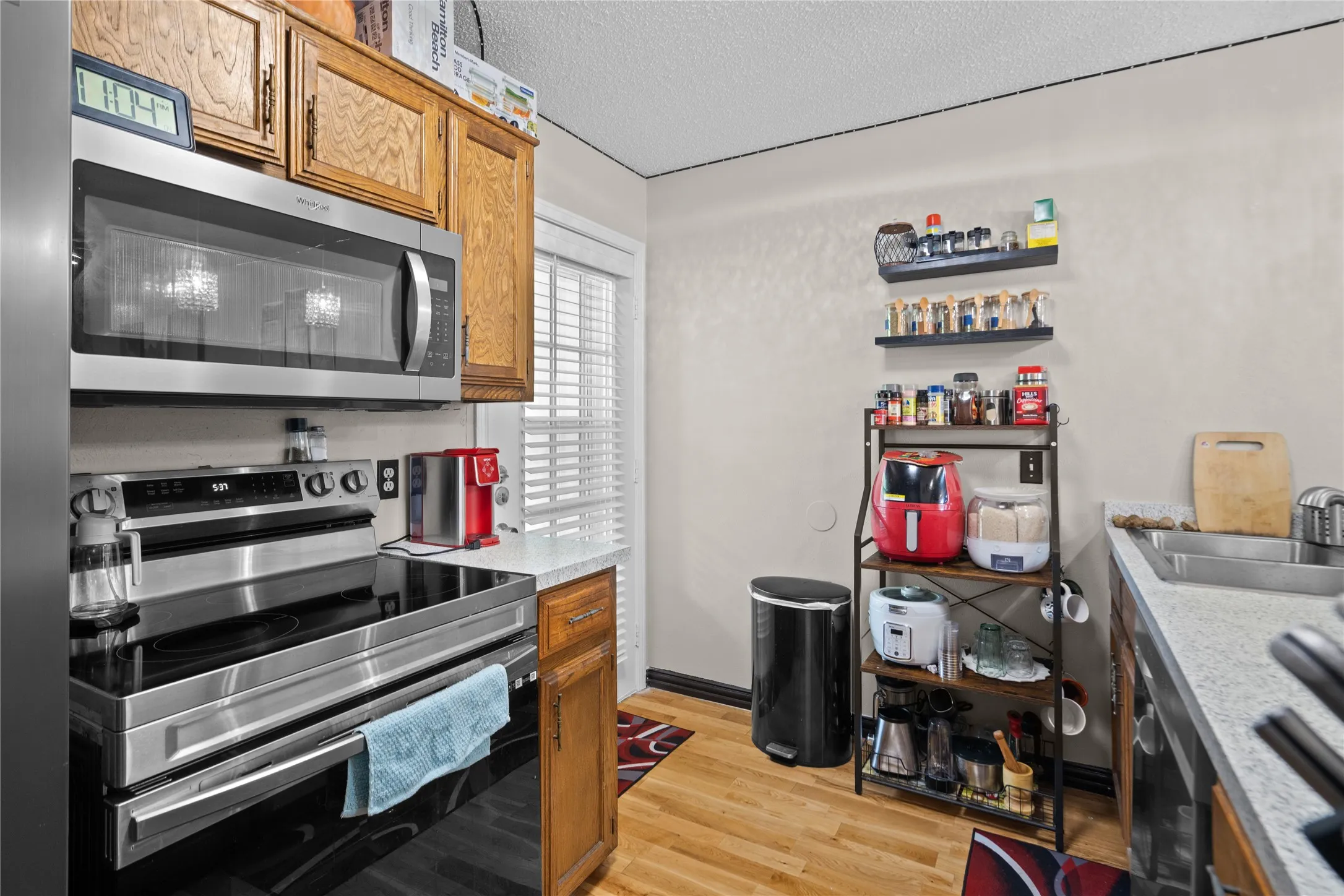 Townhouse For Sale in Dallas County , 139 Graystone Place, Duncanville, Texas 75137, 2 Bedrooms, 2 Bathrooms, Garage spaces, 1,024 Sqft, built in 1982, Price $195,000, mls#21322979, Real Estate Agent in Duncanville, Homes For Sale in Dallas county, Homes For Sale in Duncanville, Realtor in Duncanville Texas, Real Estate Brokerage Independent Realty Texas, Luminita Cordes Realtor