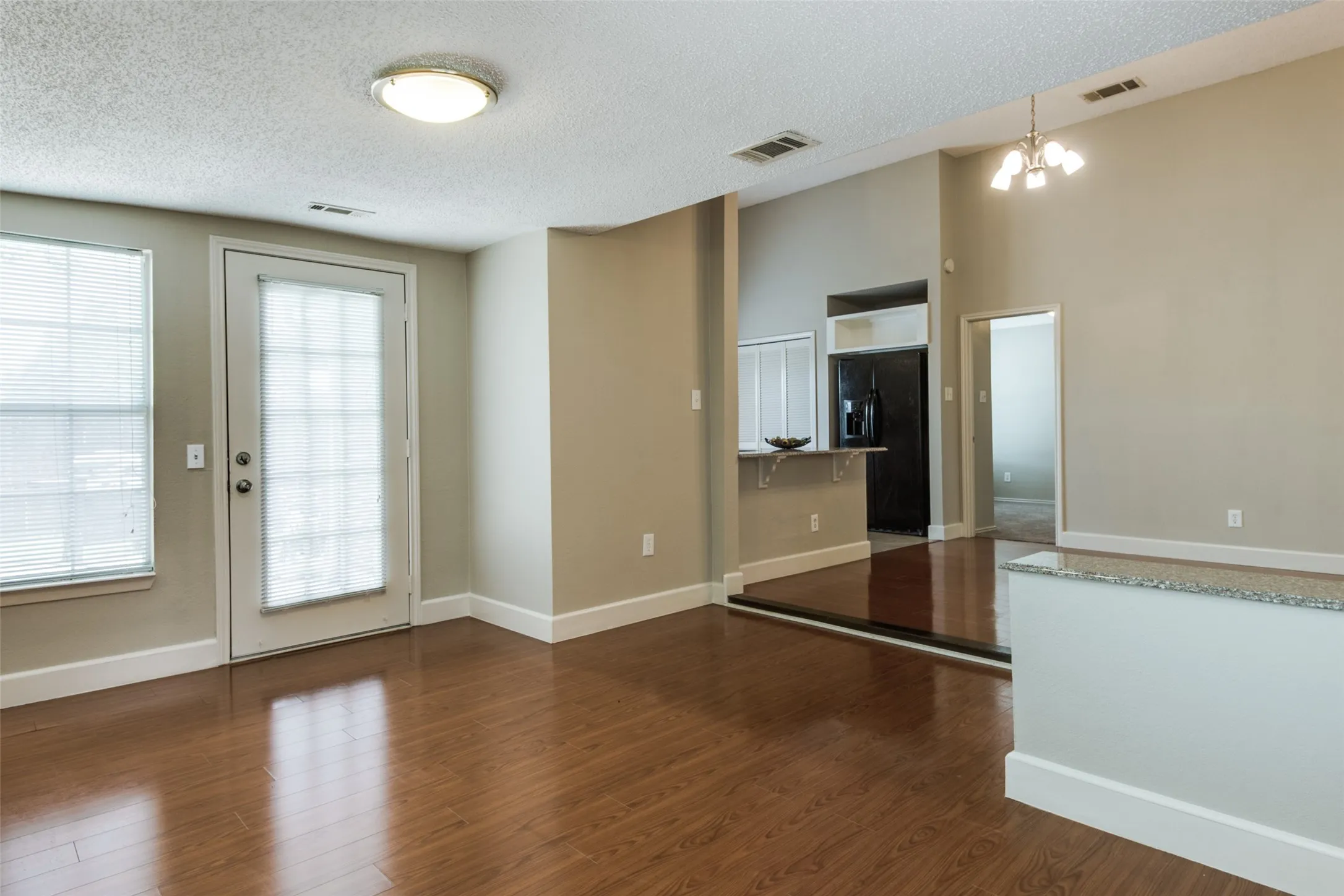 Single Family Residence For Rent in Denton County , 1461 Javelin Way, Lewisville, Texas 75077, 3 Bedroom, 2 Bathroom, Garage spaces, 1,375 Sqft, built in 1986, mls#21323152, Real Estate Agent in Lewisville, Homes For Rent in Denton county, Homes For Rent in Lewisville, Realtor in Lewisville Texas, Real Estate Brokerage Independent Realty Texas, Luminita Cordes Realtor