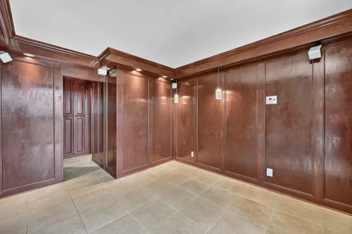 Condominium For Sale in Dallas County , 3883 Turtle Creek Boulevard 1005, Dallas, Texas 75219, 1 Bedroom, 1 Bathroom, 1 Garage spaces, 667 Sqft, built in 1963, mls#21317917, Real Estate Agent in Dallas, Homes For Sale in Dallas county, Homes For Sale in Dallas, Realtor in Dallas Texas, Real Estate Brokerage Independent Realty Texas, Luminita Cordes Realtor