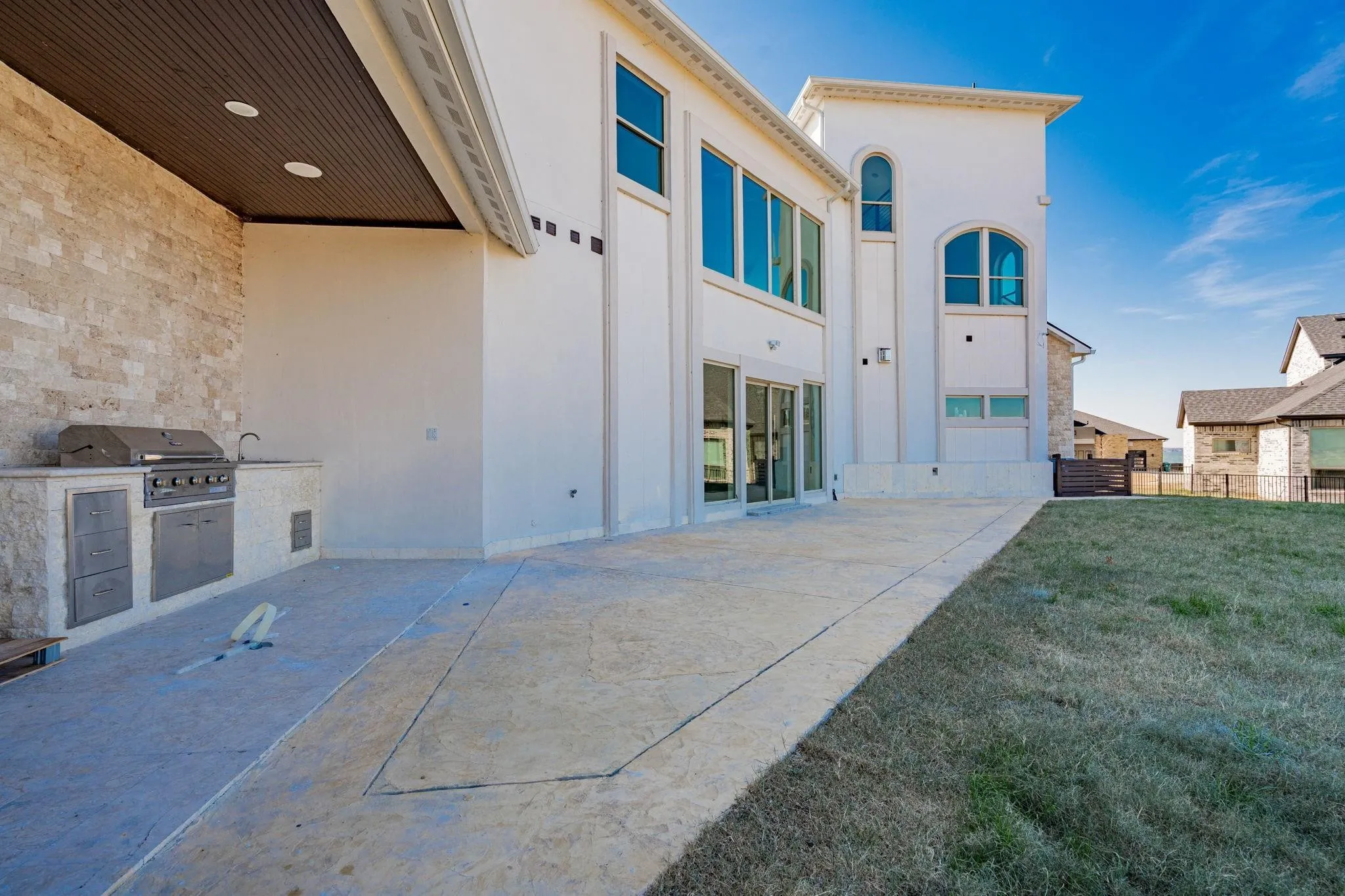 Single Family Residence For Rent in Kaufman County , 1933 Noe Boulevard, Heath, Texas 75126, 5 Bedroom, 5 Bathroom, 3 Garage spaces, 5,487 Sqft, built in 2022, mls#21317708, Real Estate Agent in Heath, Homes For Rent in Kaufman county, Homes For Rent in Heath, Realtor in Heath Texas, Real Estate Brokerage Independent Realty Texas, Luminita Cordes Realtor