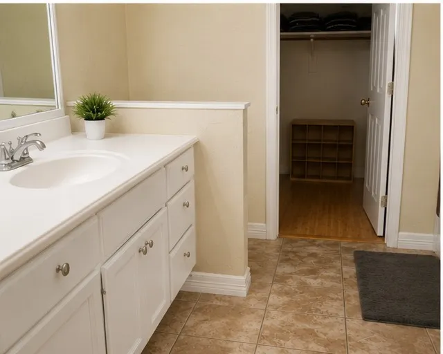 Single Family Residence For Rent in Collin County , 10911 River Oaks Drive, Frisco, Texas 75035, 3 Bedroom, 2 Bathroom, 2 Garage spaces, 1,475 Sqft, built in 1997, mls#21306854, Real Estate Agent in Frisco, Homes For Rent in Collin county, Homes For Rent in Frisco, Realtor in Frisco Texas, Real Estate Brokerage Independent Realty Texas, Luminita Cordes Realtor