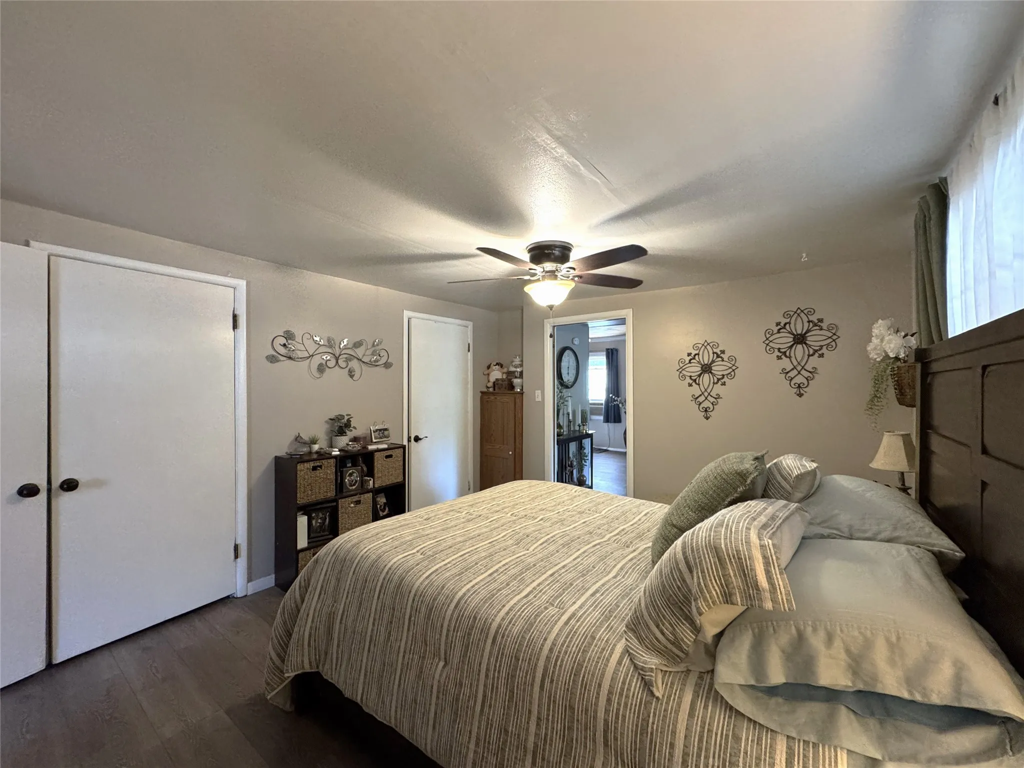 Single Family Residence For Sale in Coleman County , 313 Miami, Coleman, Texas 76834, 3 Bedroom, 2 Bathroom, Garage spaces, 1,338 Sqft, built in 1975, mls#21323186, Real Estate Agent in Coleman, Homes For Sale in Coleman county, Homes For Sale in Coleman, Realtor in Coleman Texas, Real Estate Brokerage Independent Realty Texas, Luminita Cordes Realtor