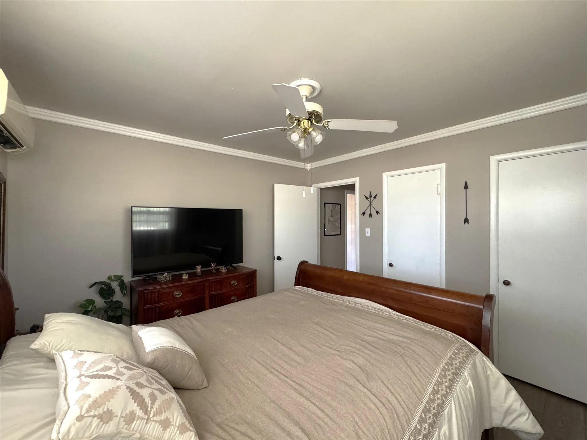 Single Family Residence For Sale in Coleman County , 313 Miami, Coleman, Texas 76834, 3 Bedroom, 2 Bathroom, Garage spaces, 1,338 Sqft, built in 1975, mls#21323186, Real Estate Agent in Coleman, Homes For Sale in Coleman county, Homes For Sale in Coleman, Realtor in Coleman Texas, Real Estate Brokerage Independent Realty Texas, Luminita Cordes Realtor