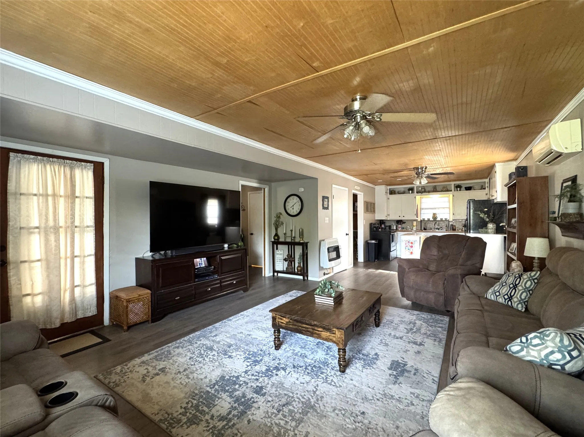 Single Family Residence For Sale in Coleman County , 313 Miami, Coleman, Texas 76834, 3 Bedroom, 2 Bathroom, Garage spaces, 1,338 Sqft, built in 1975, mls#21323186, Real Estate Agent in Coleman, Homes For Sale in Coleman county, Homes For Sale in Coleman, Realtor in Coleman Texas, Real Estate Brokerage Independent Realty Texas, Luminita Cordes Realtor